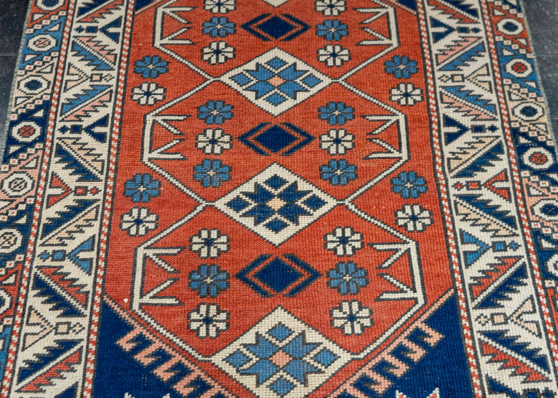 Turkish Vintage Rug  2'7" x 4' #21314