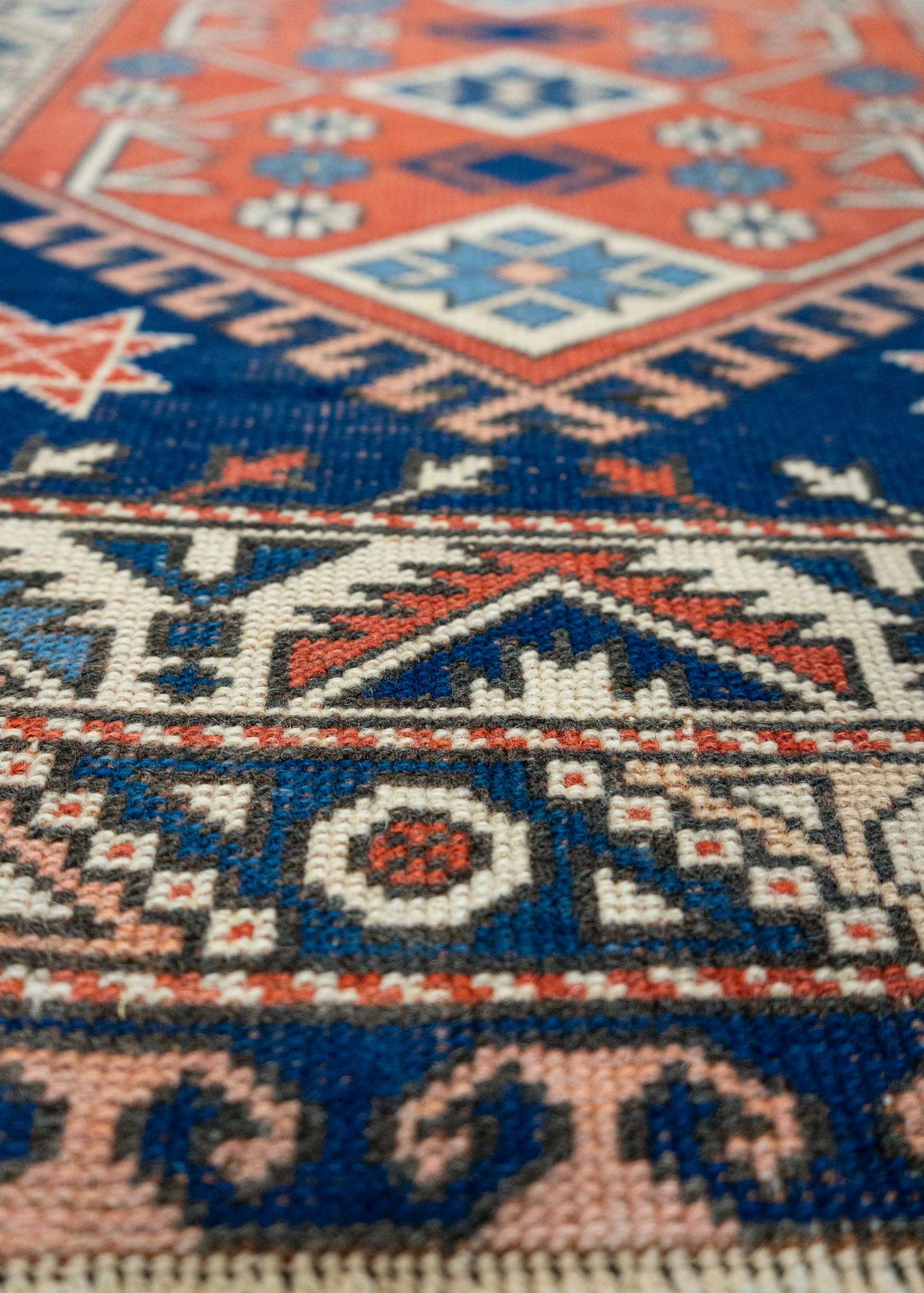 Turkish Vintage Rug  2'7" x 4' #21314