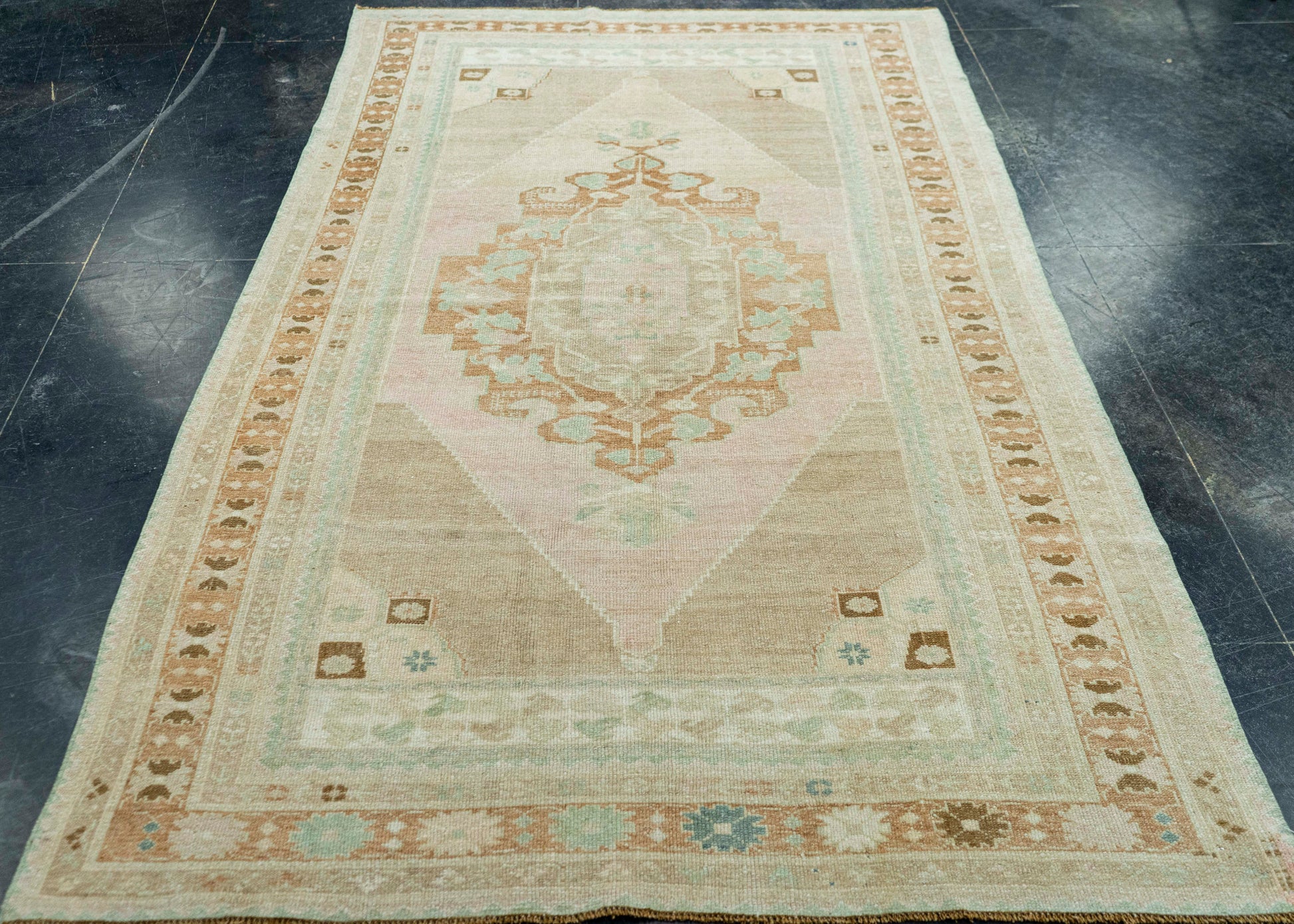 Turkish Vintage Rug 4'8" x 7'7" #20608