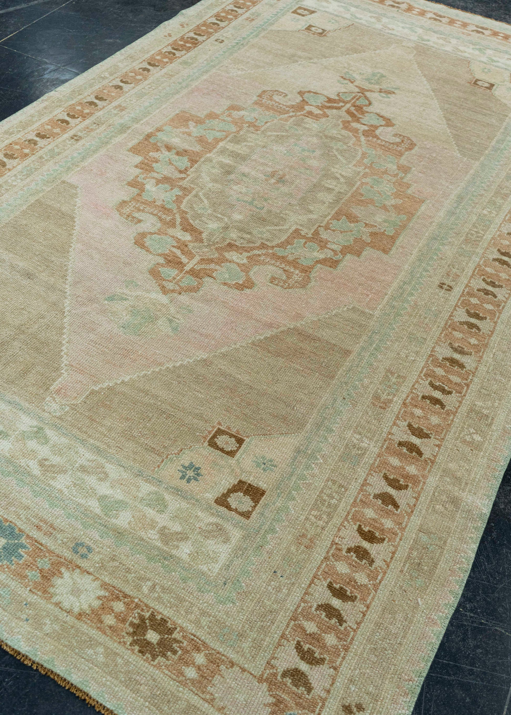 Turkish Vintage Rug 4'8" x 7'7" #20608