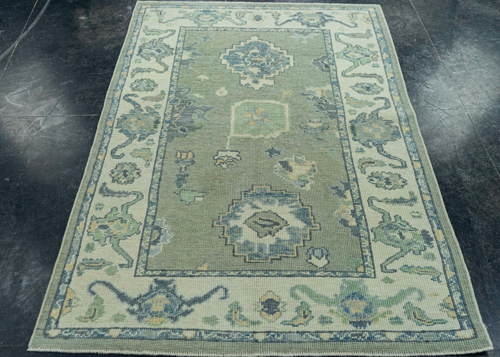 Turkish Oushak Rug 3'11" x 5'10" #19048