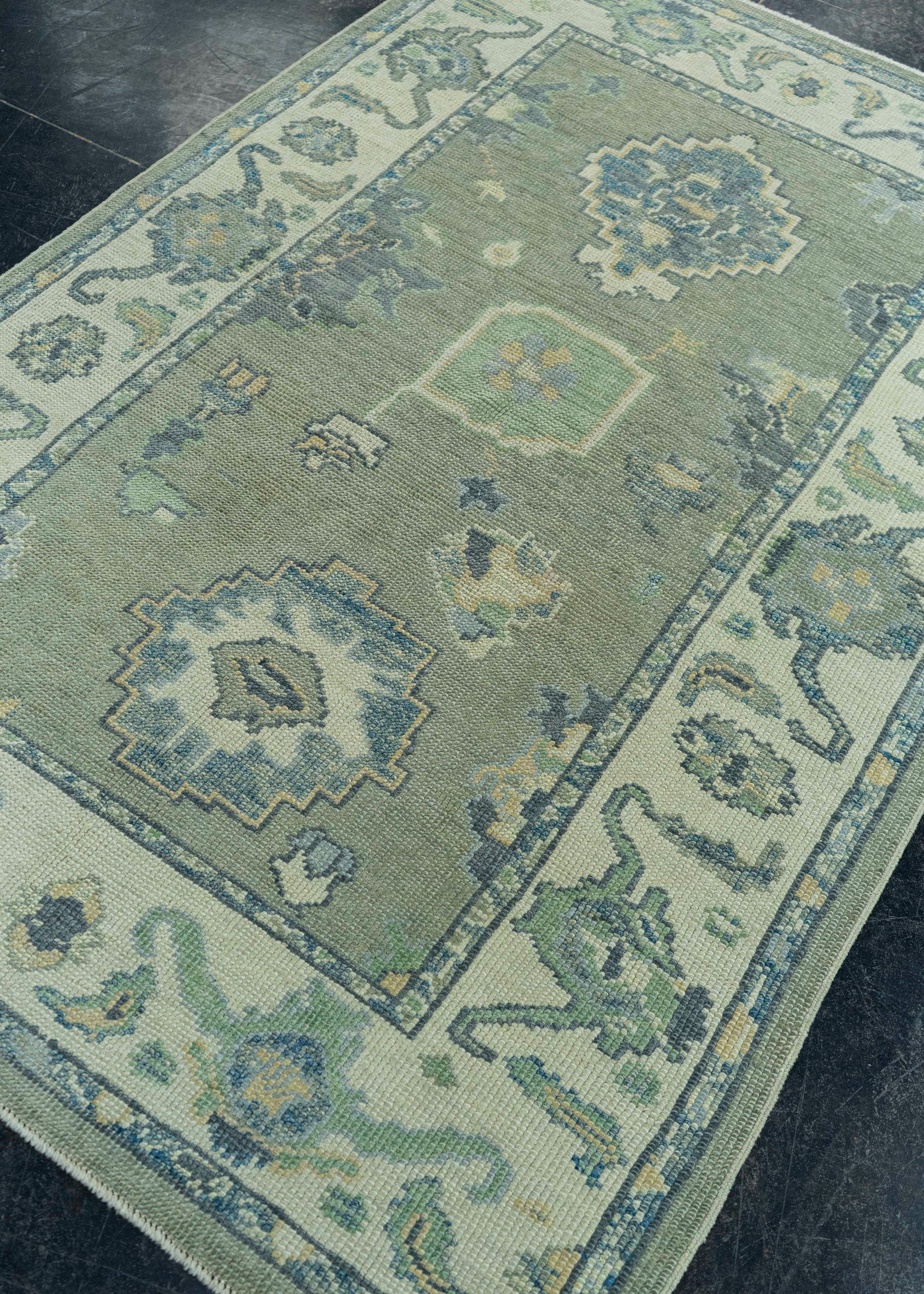 Turkish Oushak Rug 3'11" x 5'10" #19048