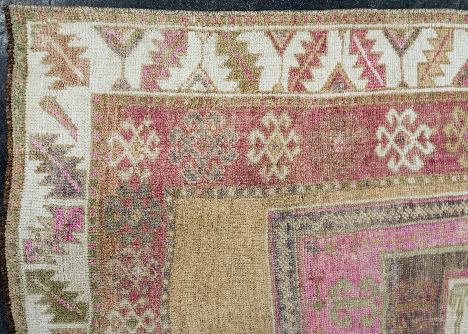 Turkish Vintage Rug  5'3" x 11'11" #21119