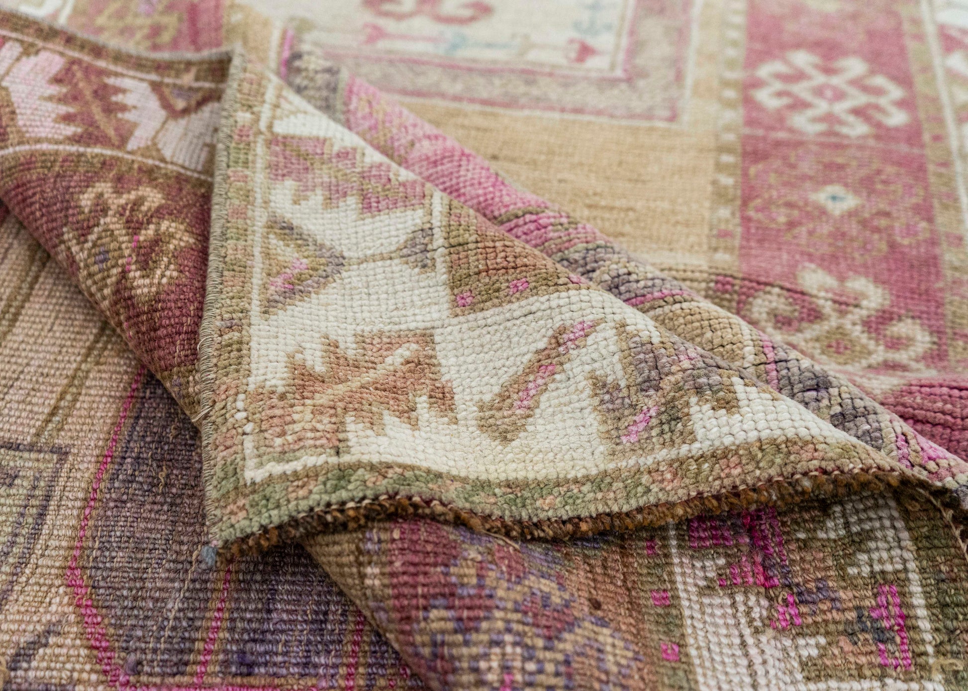 Turkish Vintage Rug  5'3" x 11'11" #21119