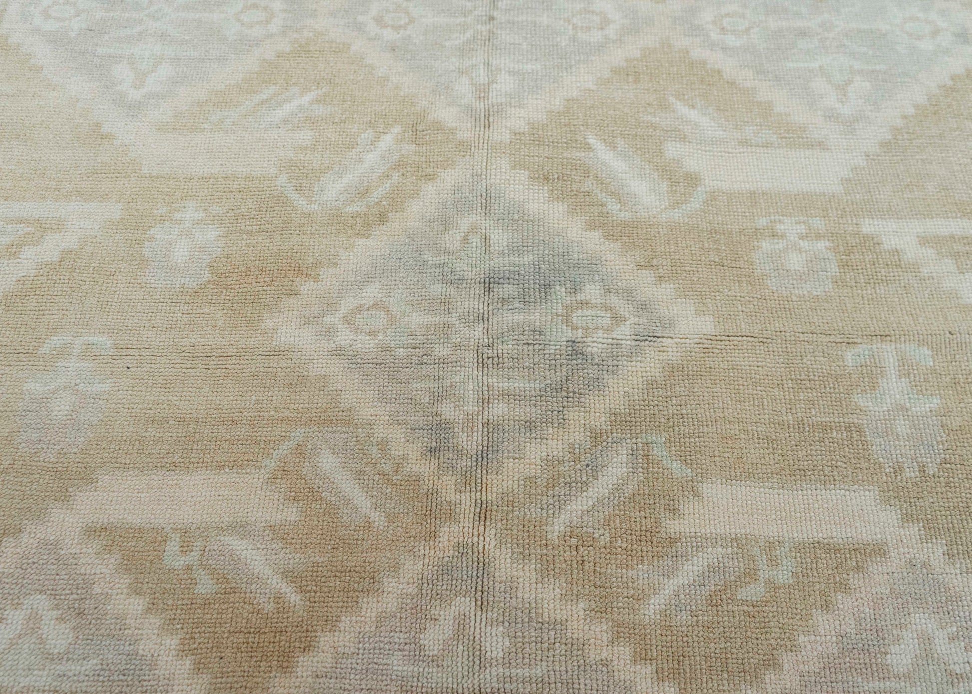 Turkish Vintage Rug  5'1" x 8'10" #21320
