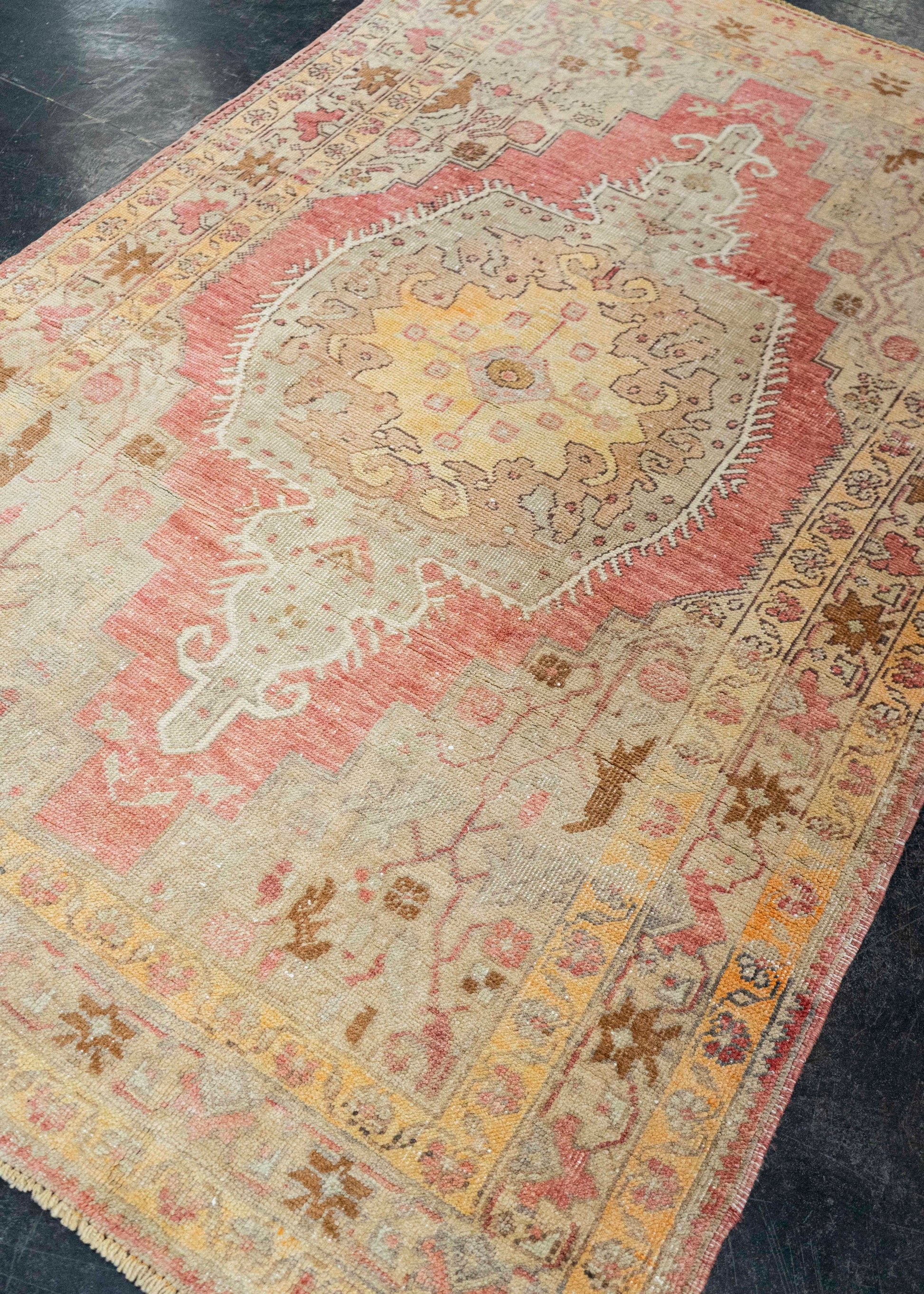 Turkish Vintage Rug  4' x 6'3" #21318