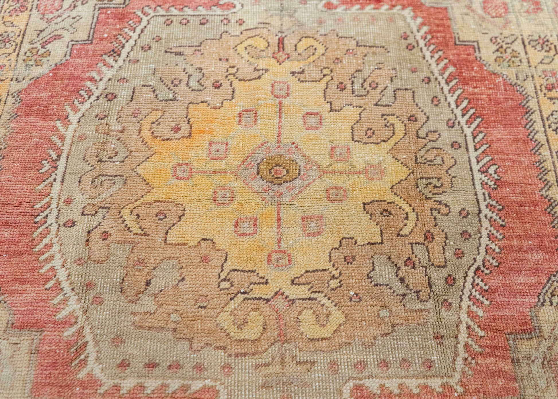 Turkish Vintage Rug  4' x 6'3" #21318