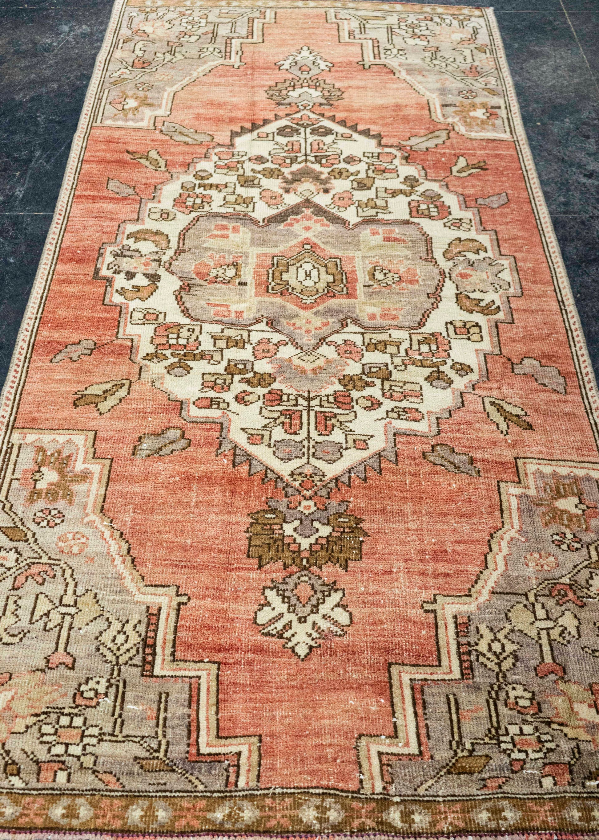 Turkish Vintage Rug  3'5" x 7'3" #21319