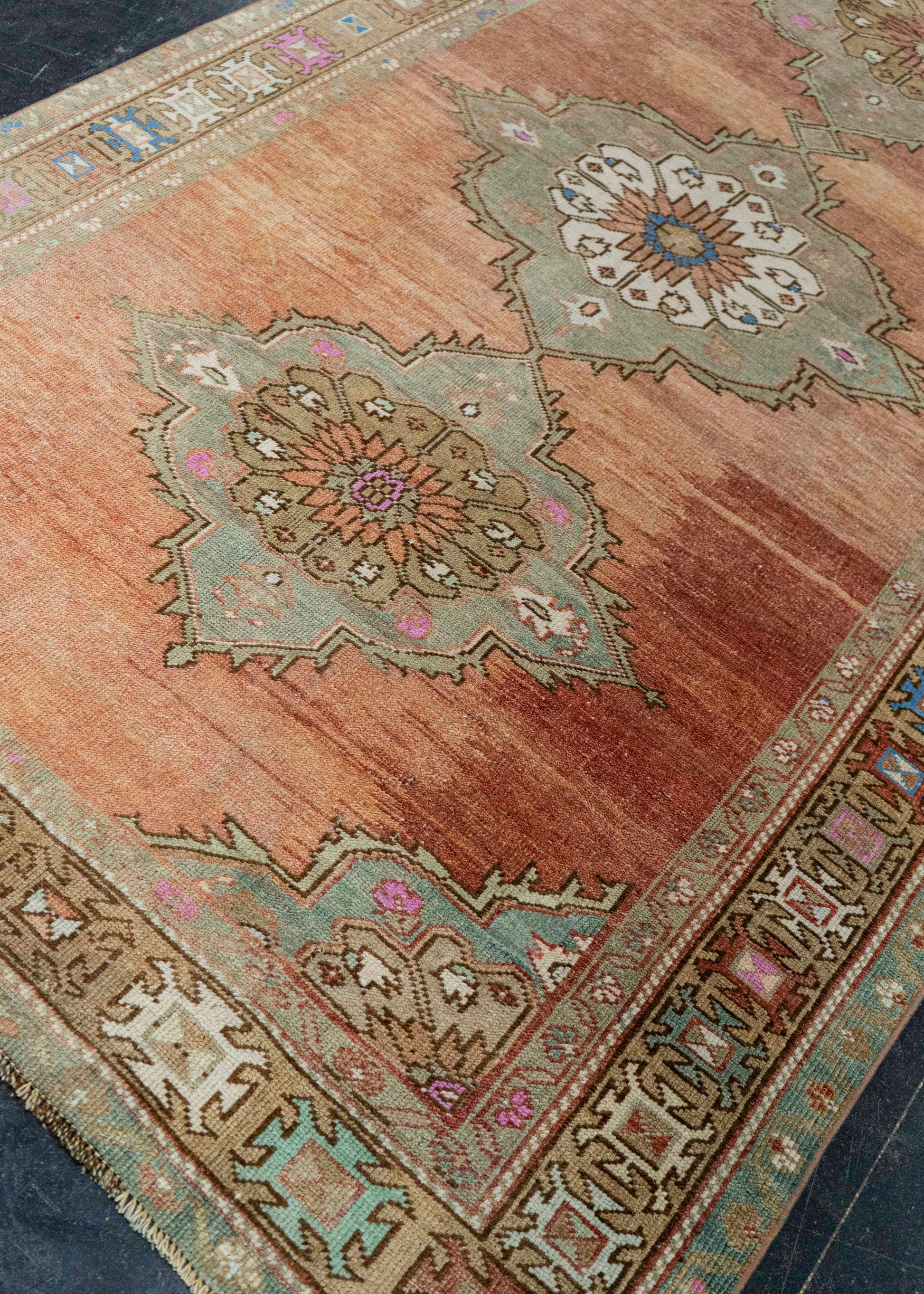 Turkish Vintage Rug  4'8" x 9'8" #21390