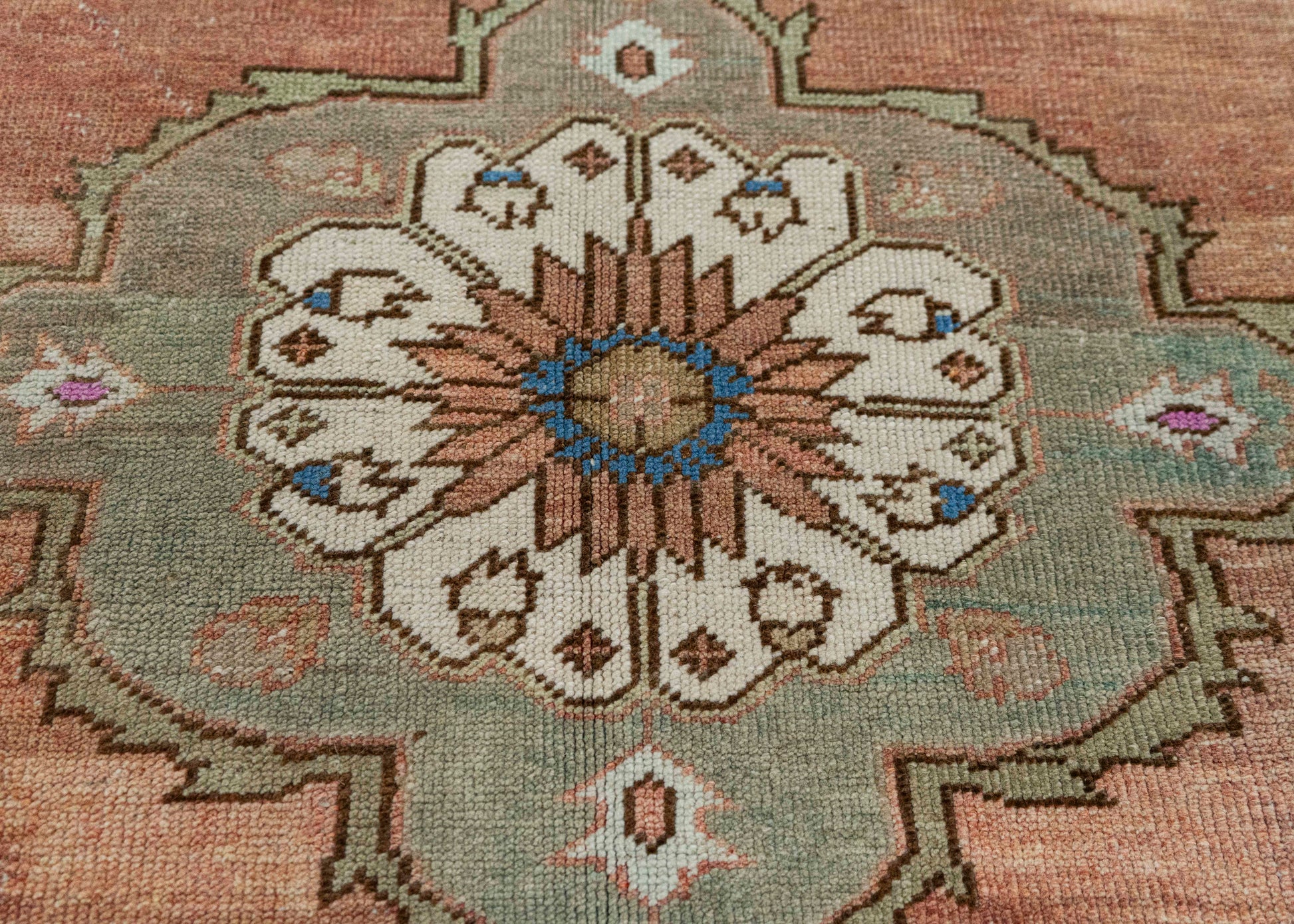 Turkish Vintage Rug  4'8" x 9'8" #21390