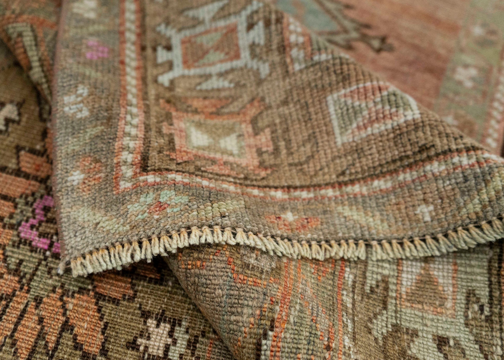 Turkish Vintage Rug  4'8" x 9'8" #21390