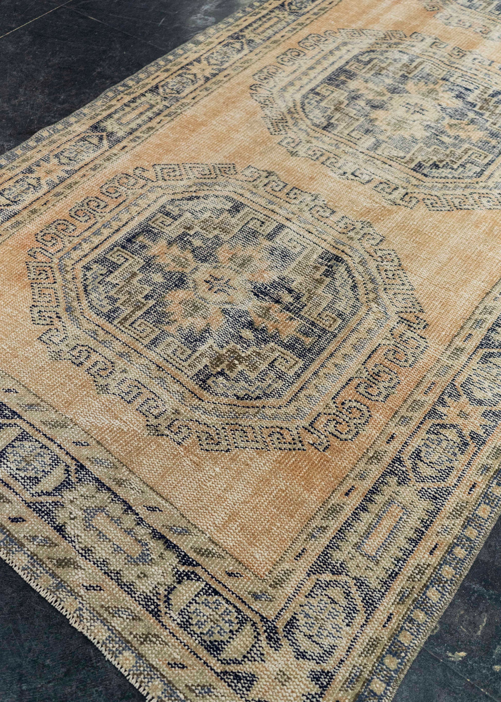 Turkish Vintage Rug  4'1" x 11'4" #21392