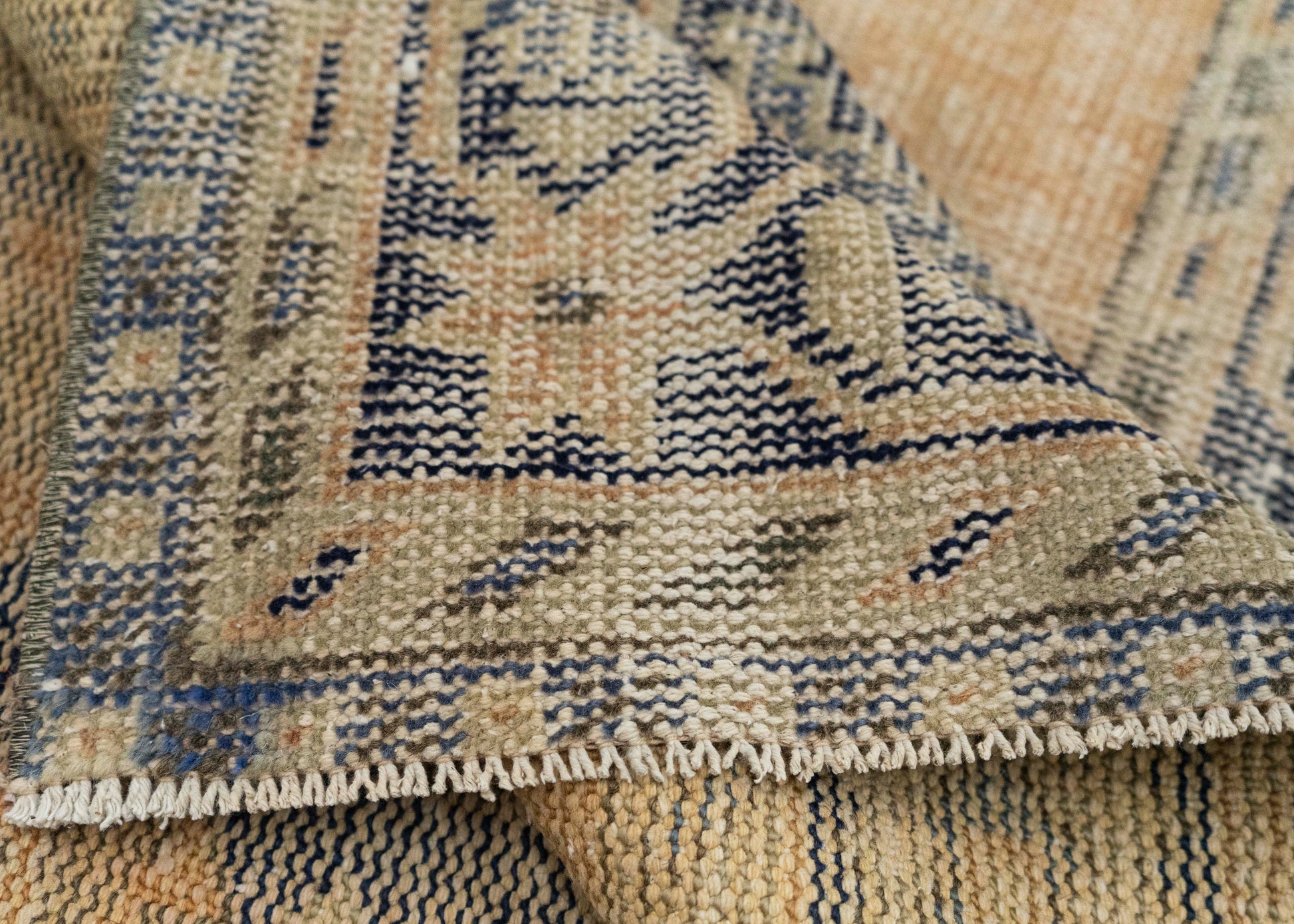 Turkish Vintage Rug  4'1" x 11'4" #21392