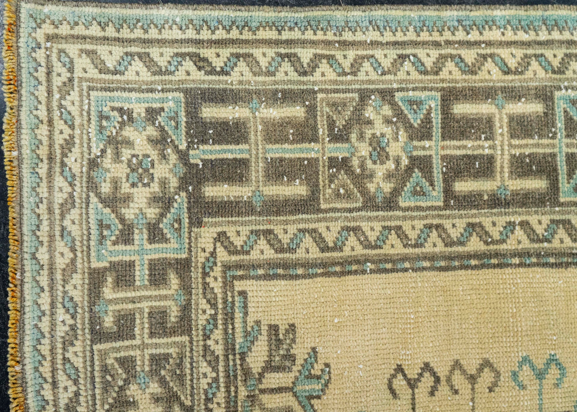 Turkish Vintage Rug  4'9" x 11' #21398