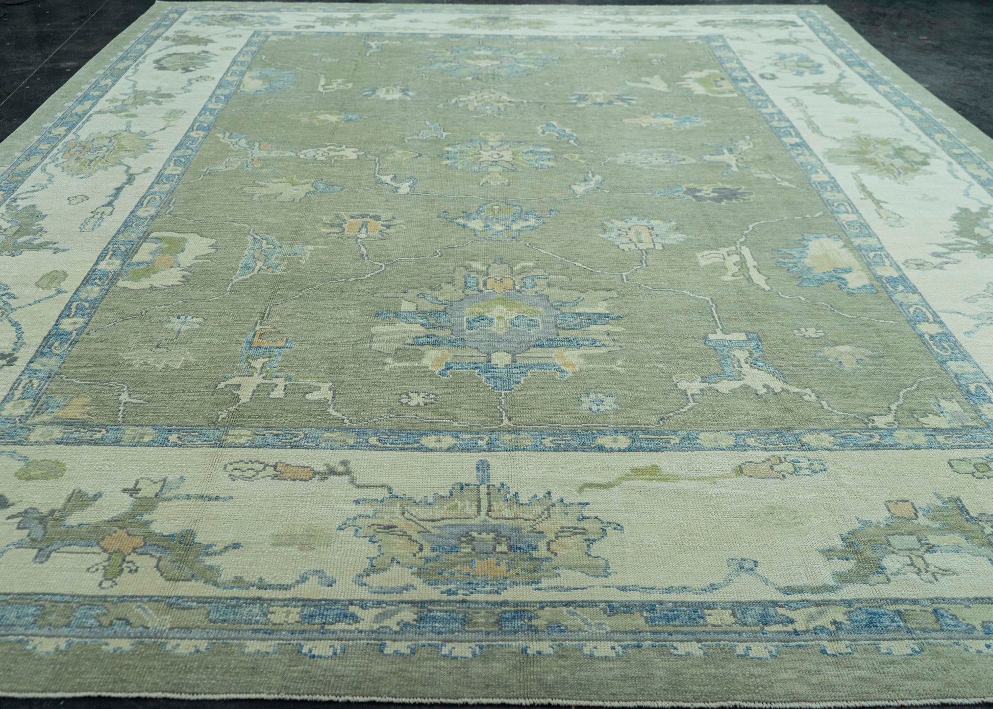 Turkish Oushak Rug 11'10" x 15'7" #19180