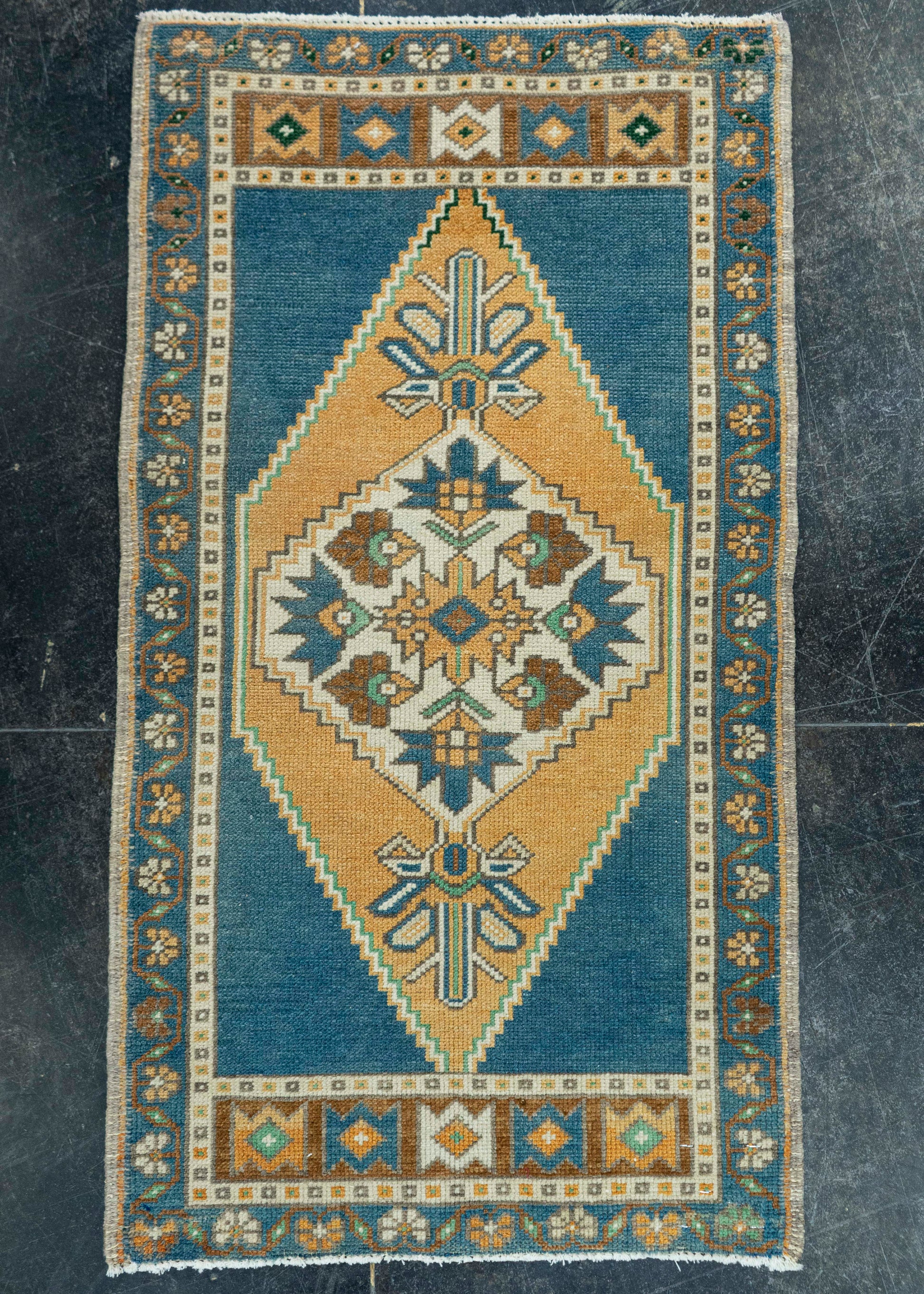 Turkish Mini Rug Oriental Hand Knotted Vintage Rug 1'10" x 3'4" #20739