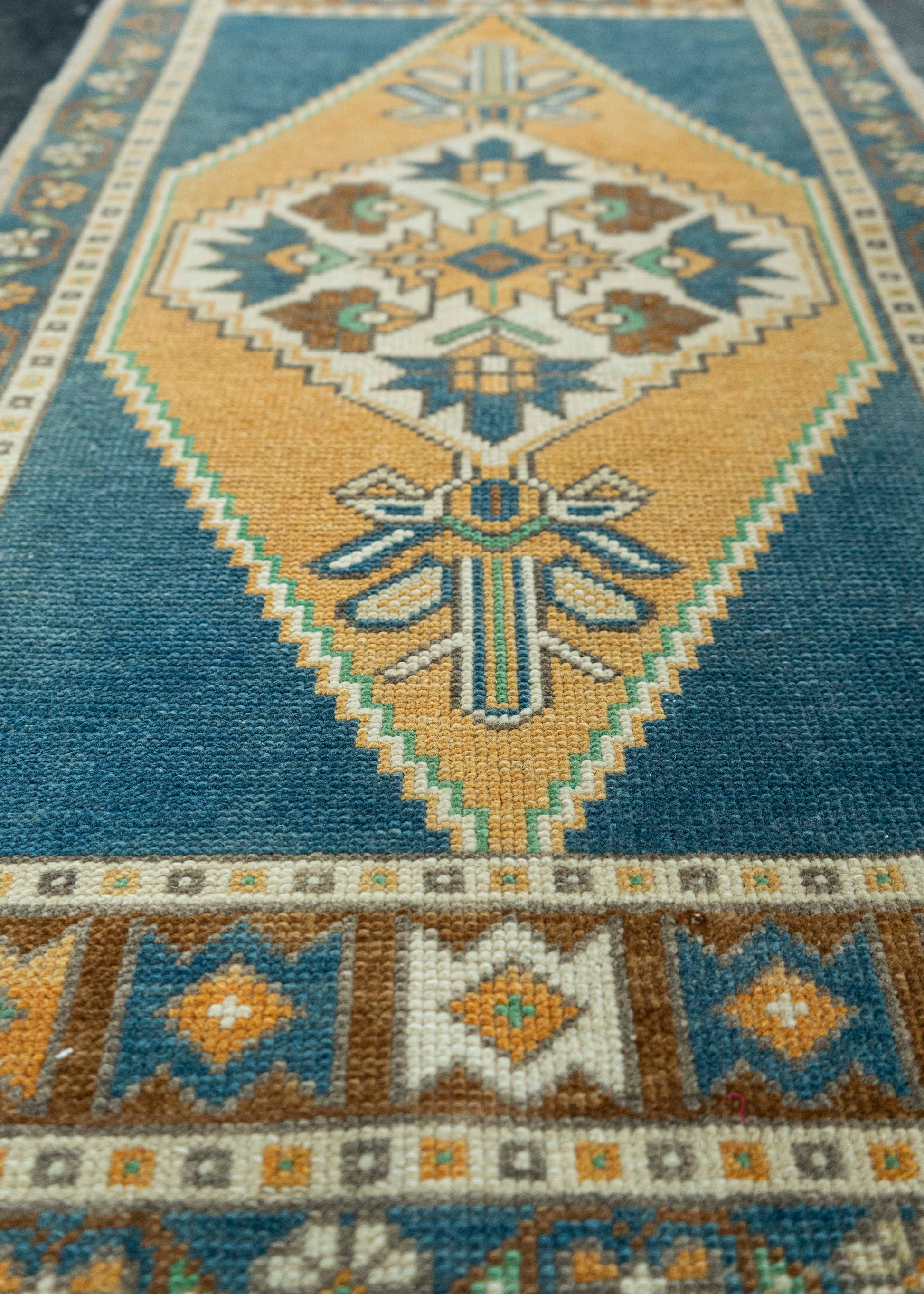 Turkish Mini Rug Oriental Hand Knotted Vintage Rug 1'10" x 3'4" #20739