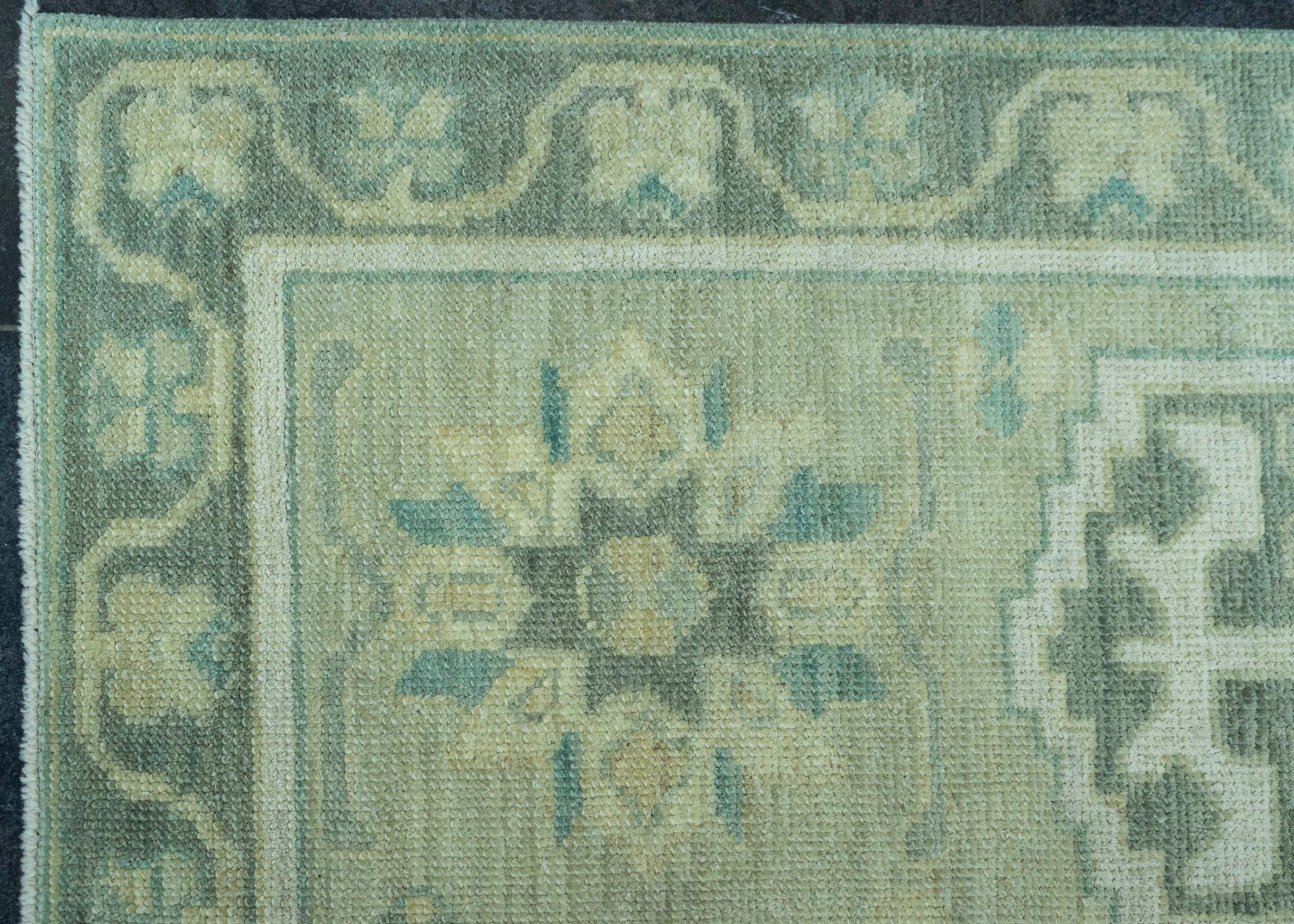 Turkish Oushak Antique Look Rug 11'11" x 16' #20052