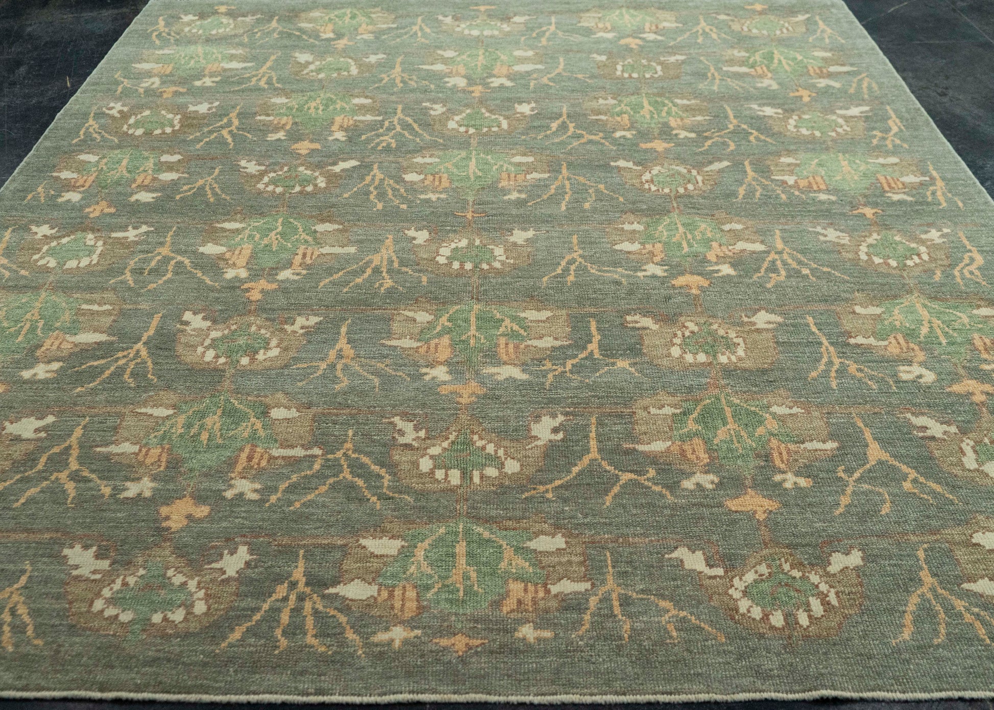 Turkish Oushak Rug  8'3" x 10'4" #20380