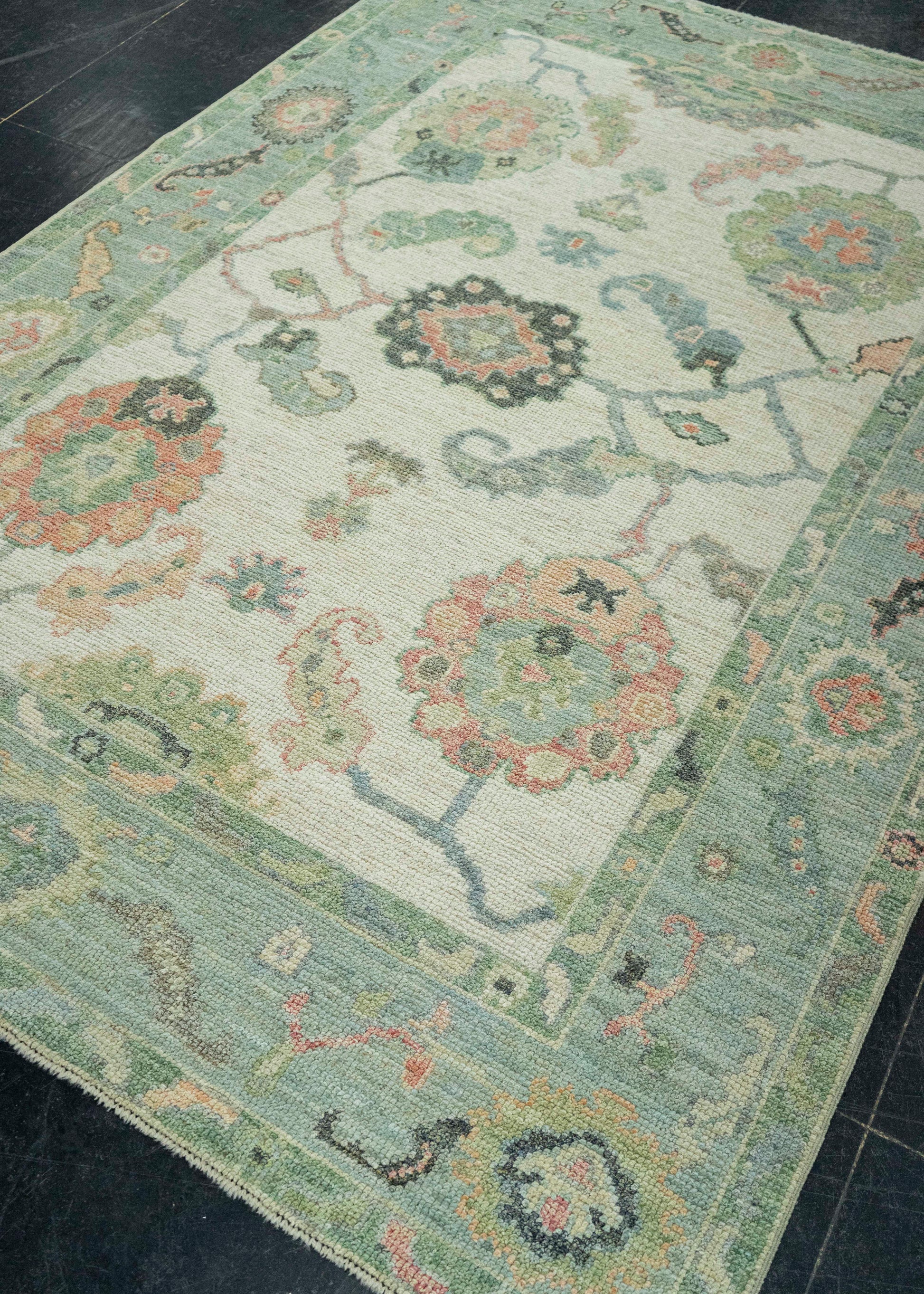 Turkish Oushak Rug  5' x 7'4" #20317