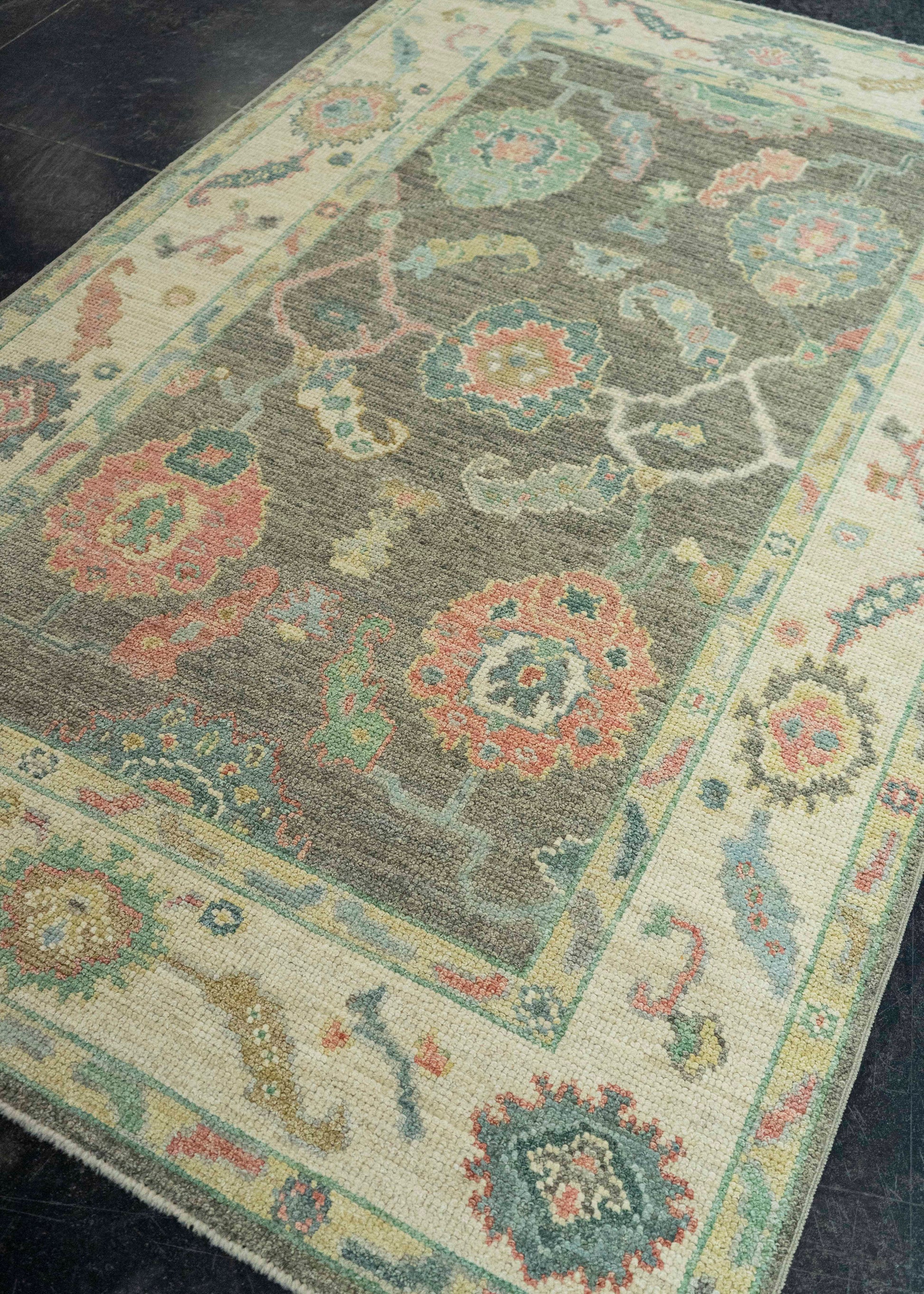 Turkish Oushak Rug  4' x 6'5" #20318
