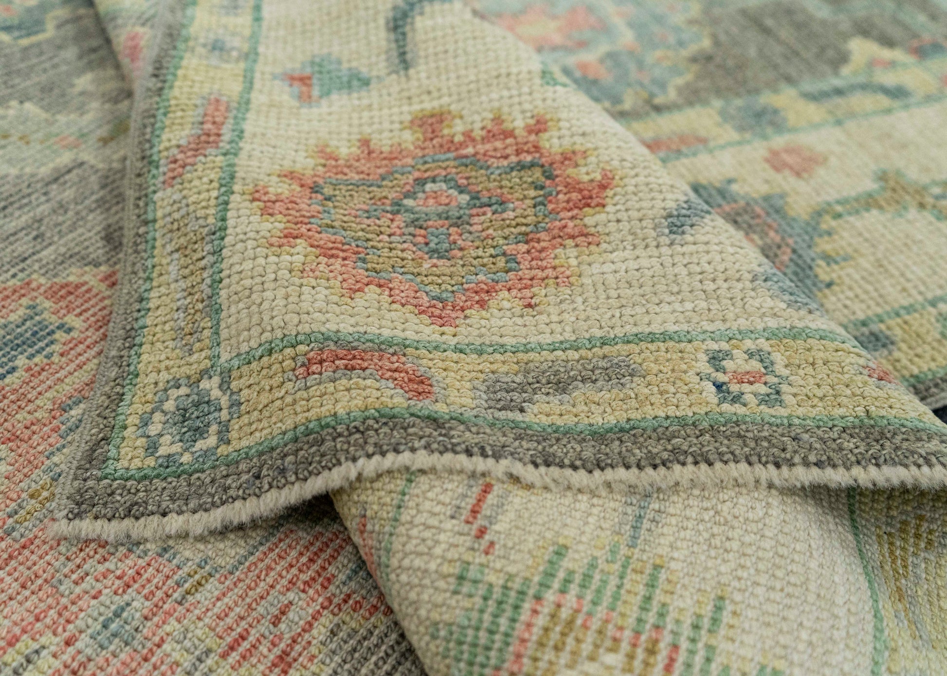 Turkish Oushak Rug  4' x 6'5" #20318