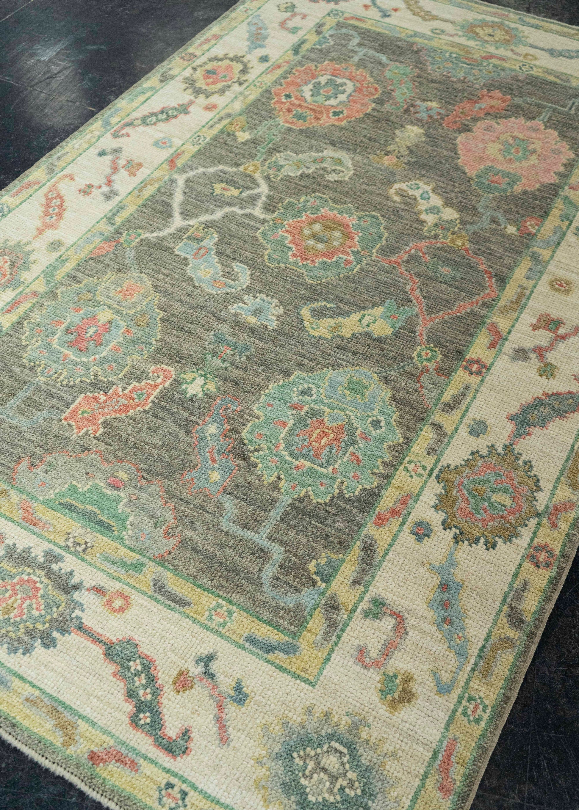 Turkish Oushak Rug  4' x 6'4" #20353