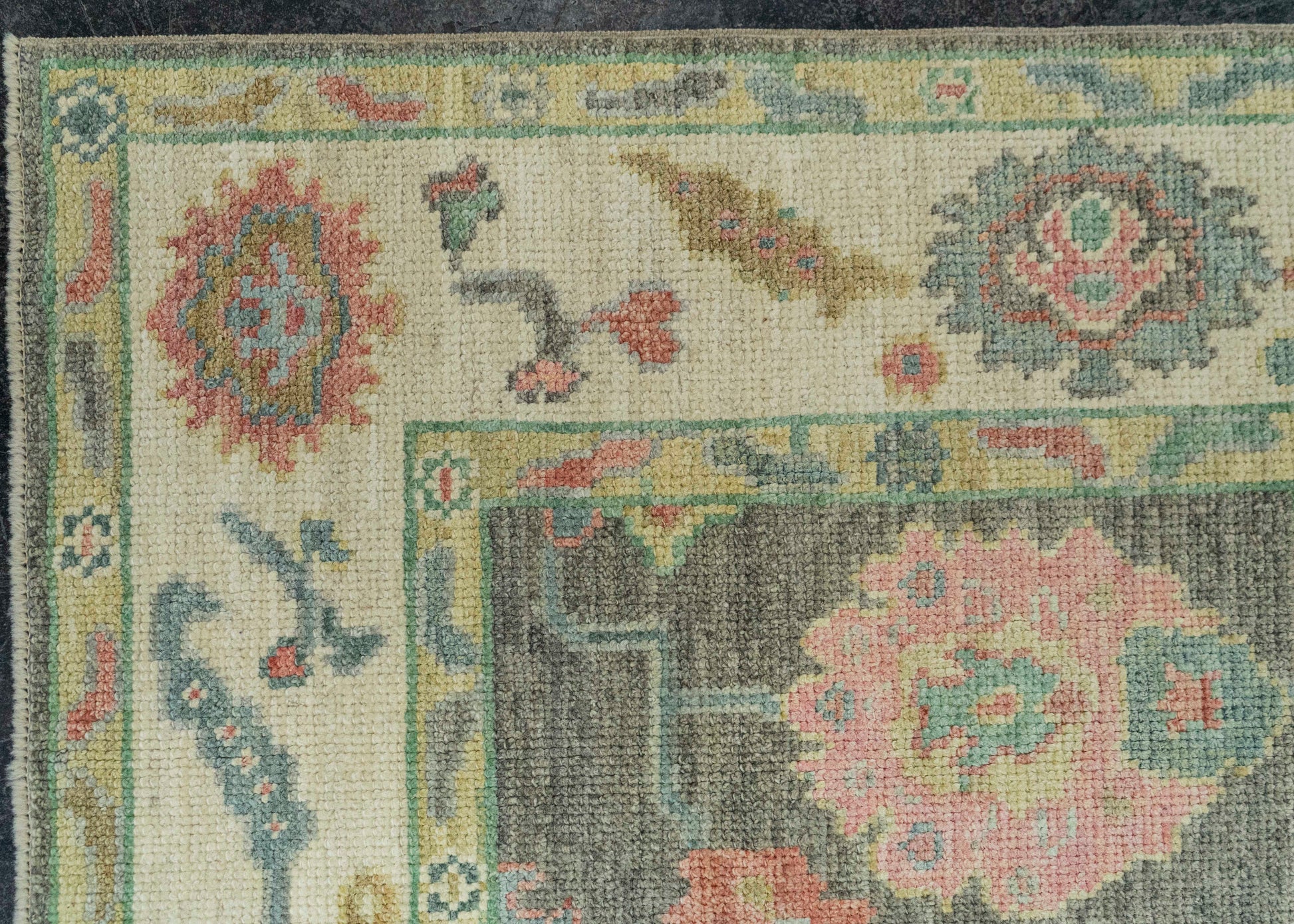 Turkish Oushak Rug  4' x 6'4" #20353