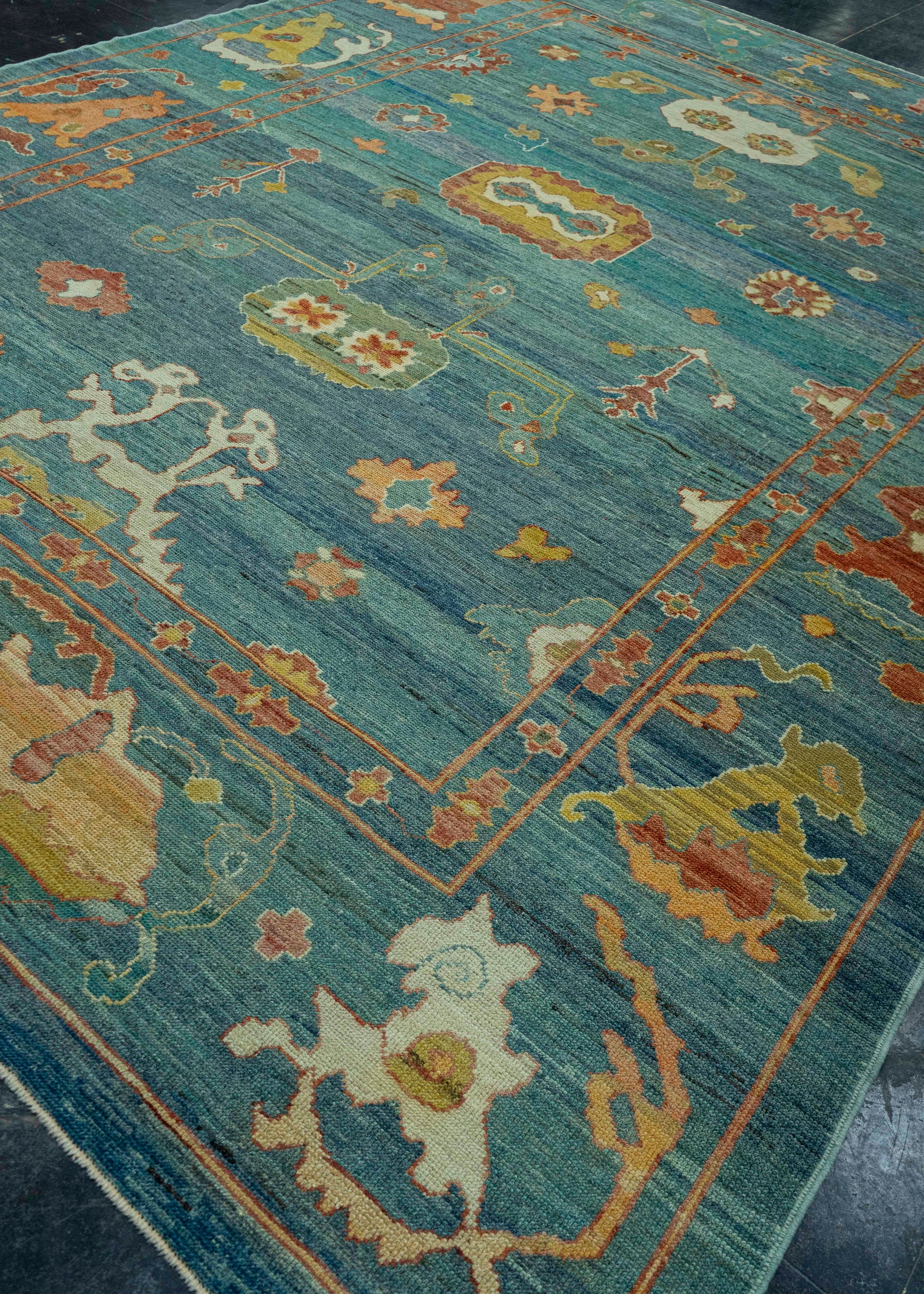Turkish Oushak Old Wool Rug  10'1" x 13'7" #20004