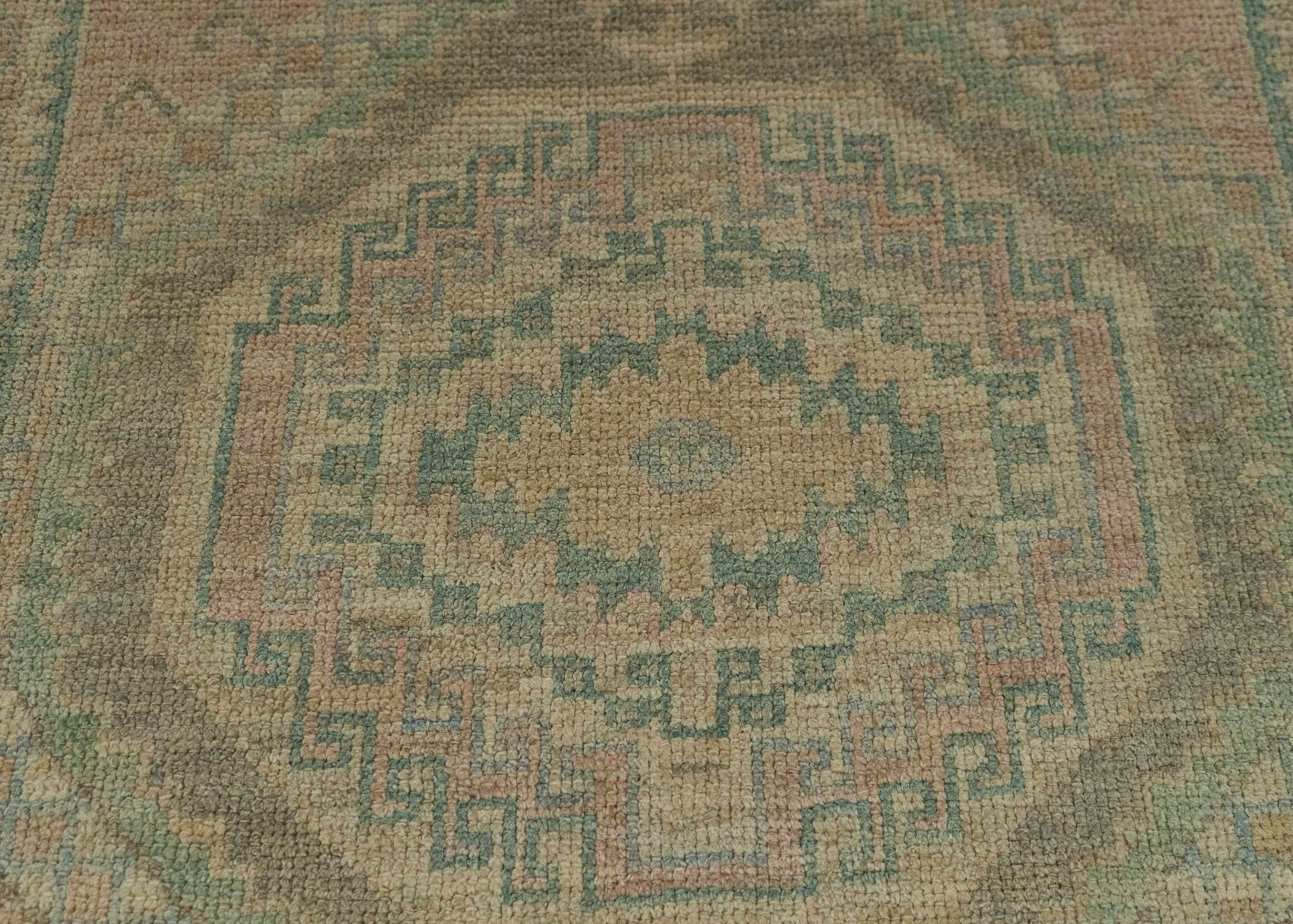 Turkish Oushak Rug 3'2" x 5'7" #20242