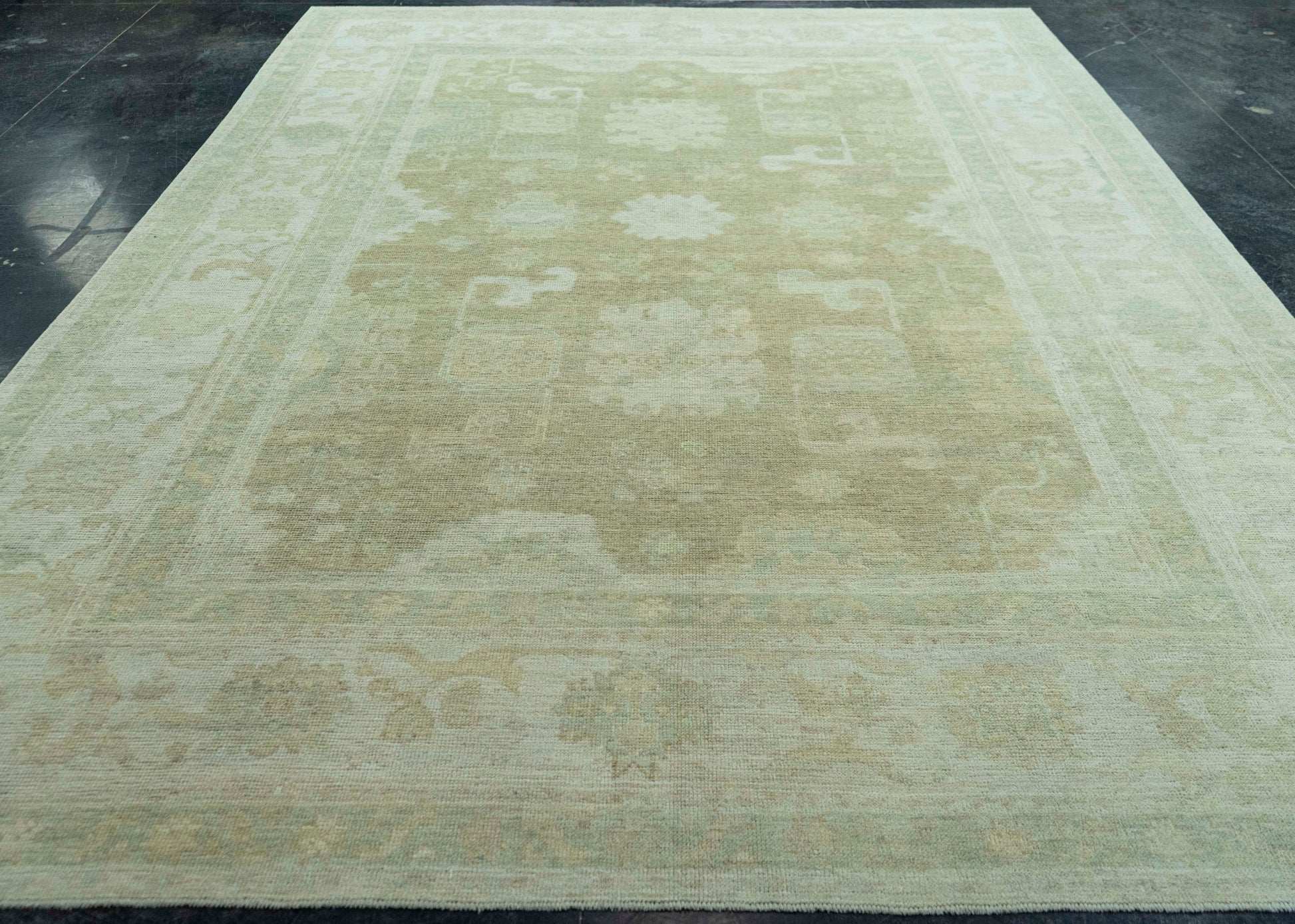 Turkish Oushak Rug 8'11" x 12'4" #19357