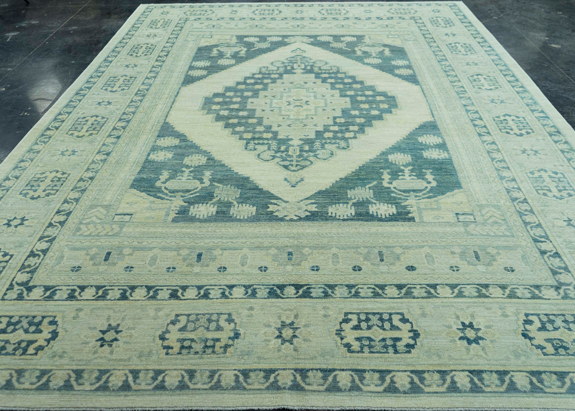 Turkish Oushak Antique Look Rug 9'6" x 13' #20082