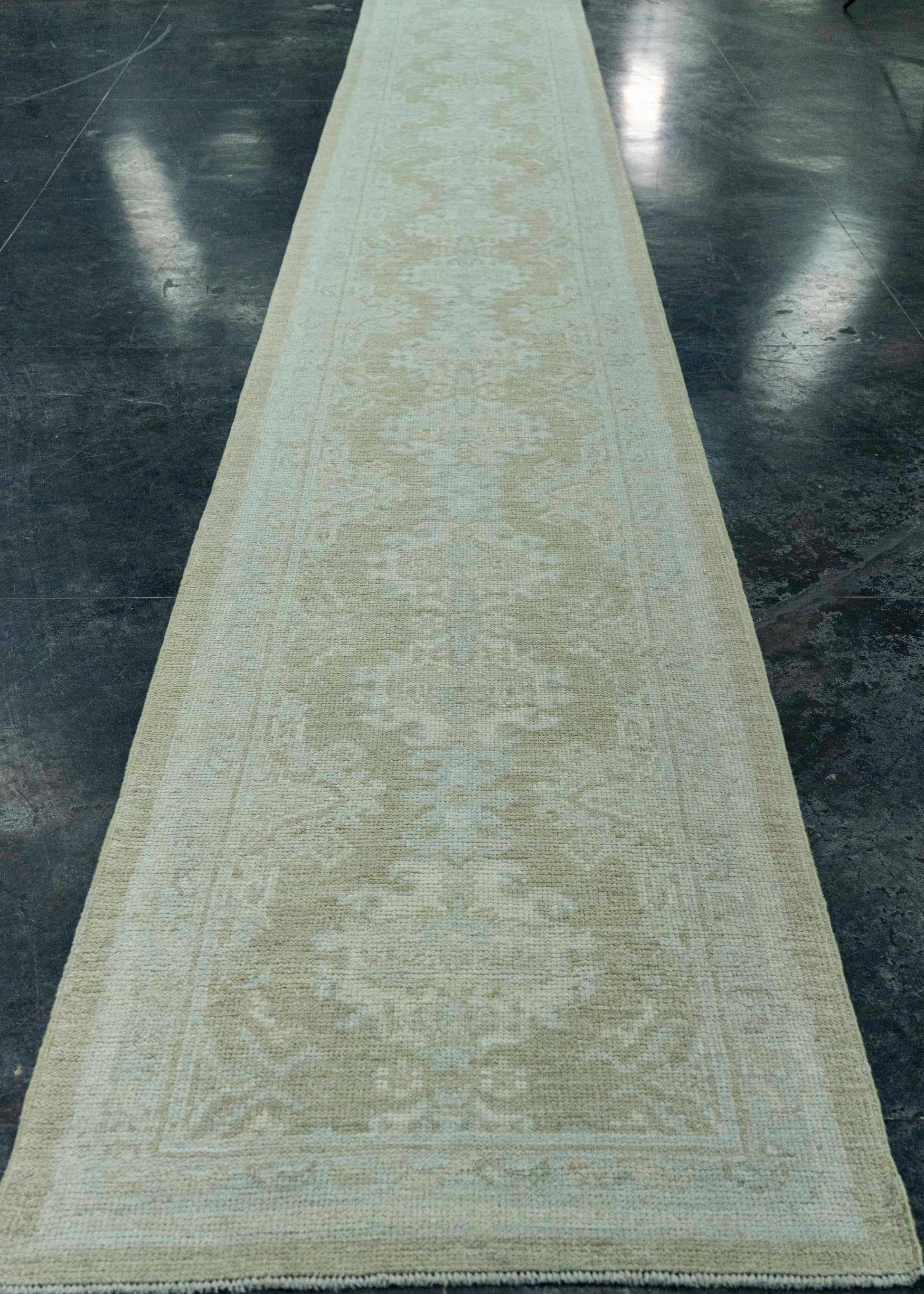 Turkish Oushak Rug 2'6" x 34'5" #20238