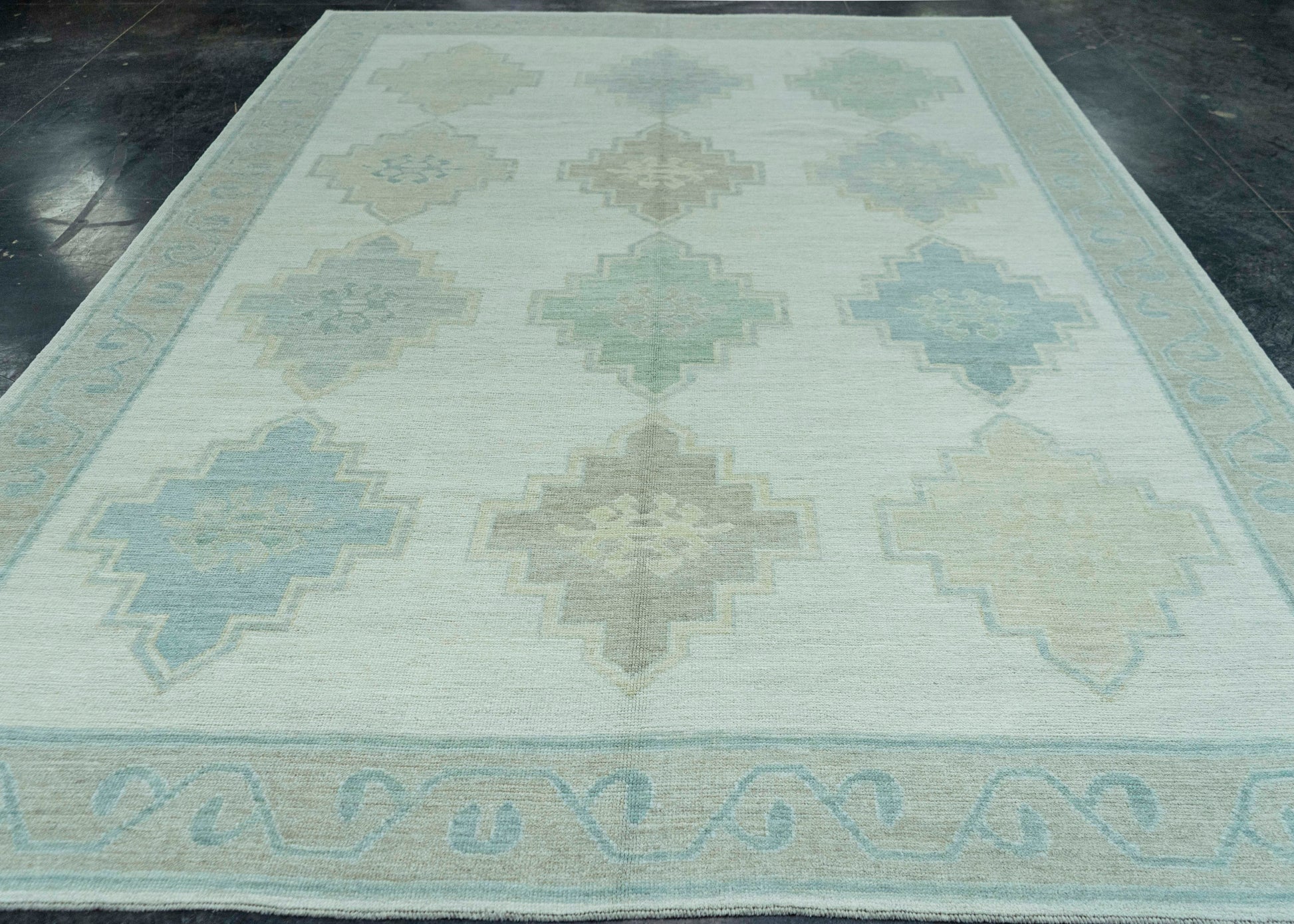Turkish Oushak Rug 8'9" x 12'5" #19296