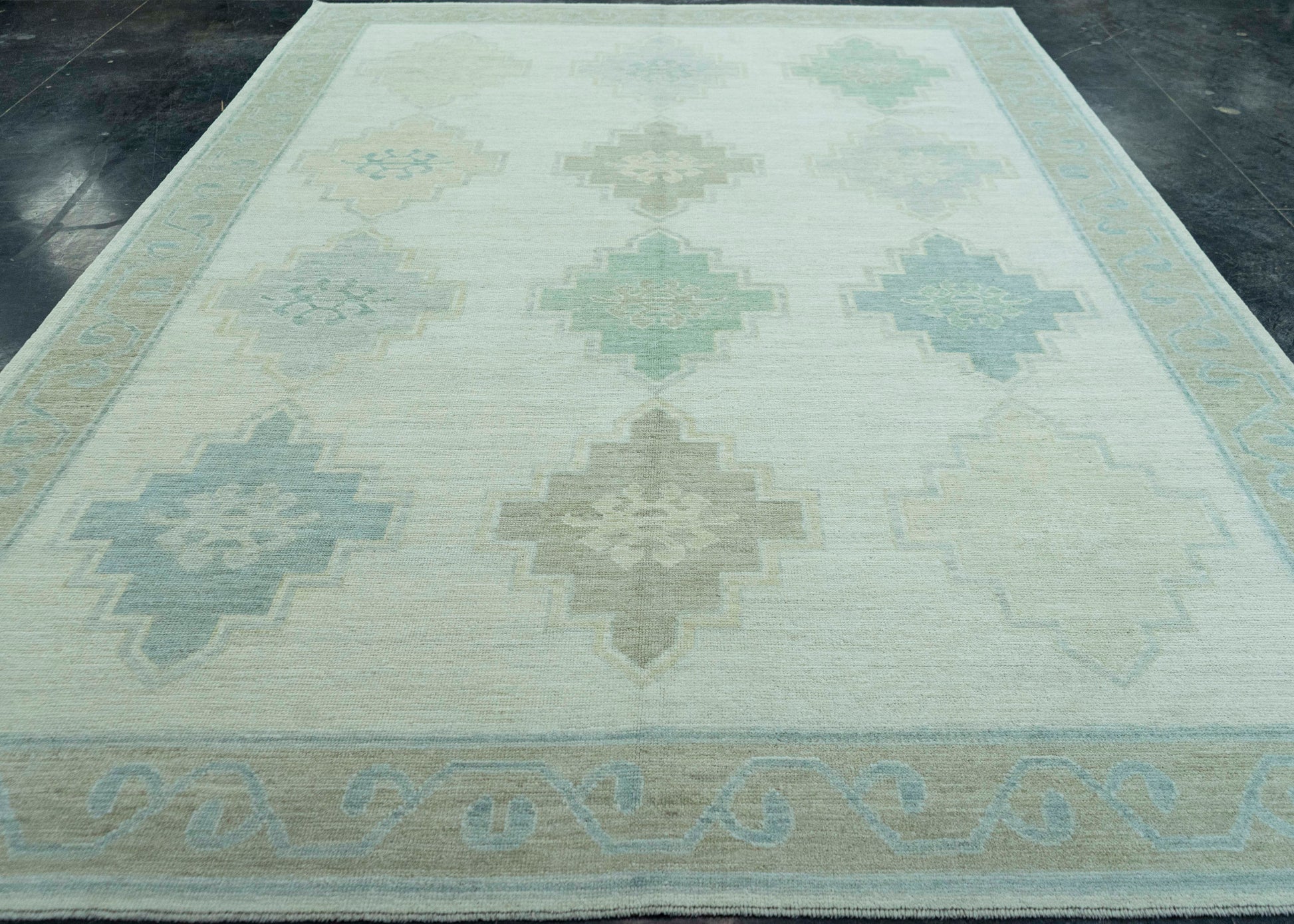 Turkish Oushak Rug 8'10" x 12'5" #19257