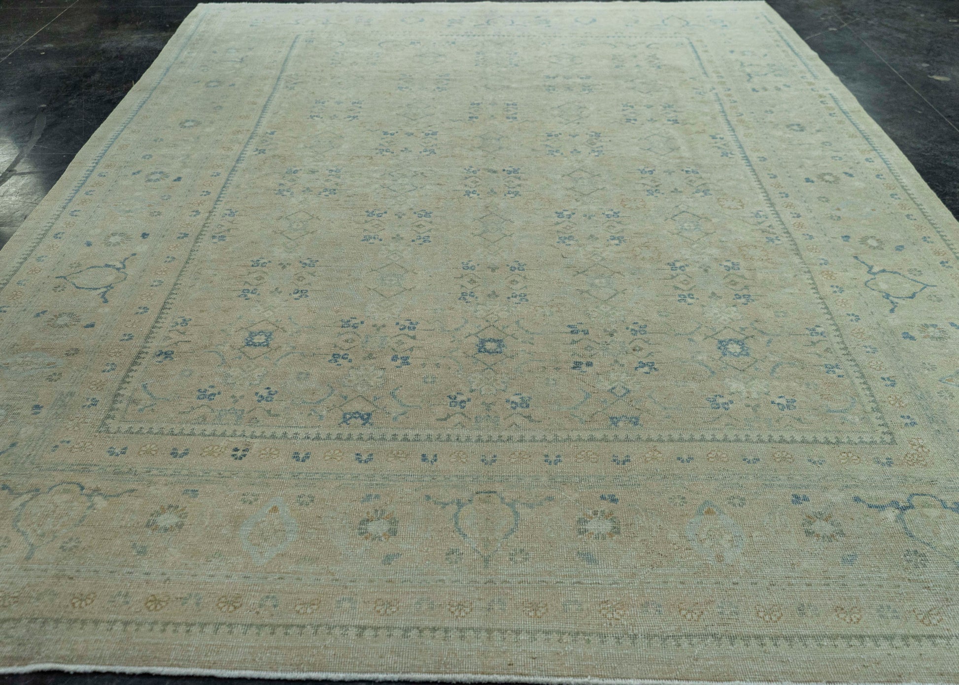Turkish Vintage Rug 9' x 13' #20541