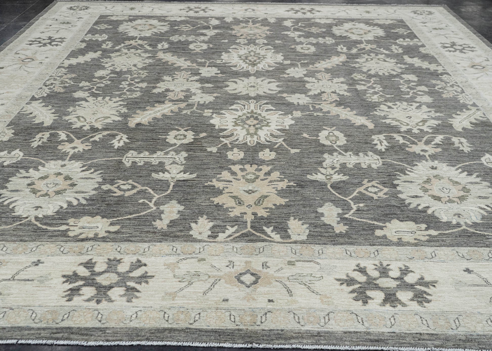 Oushak Rug 12'1" x 14'5" #23529