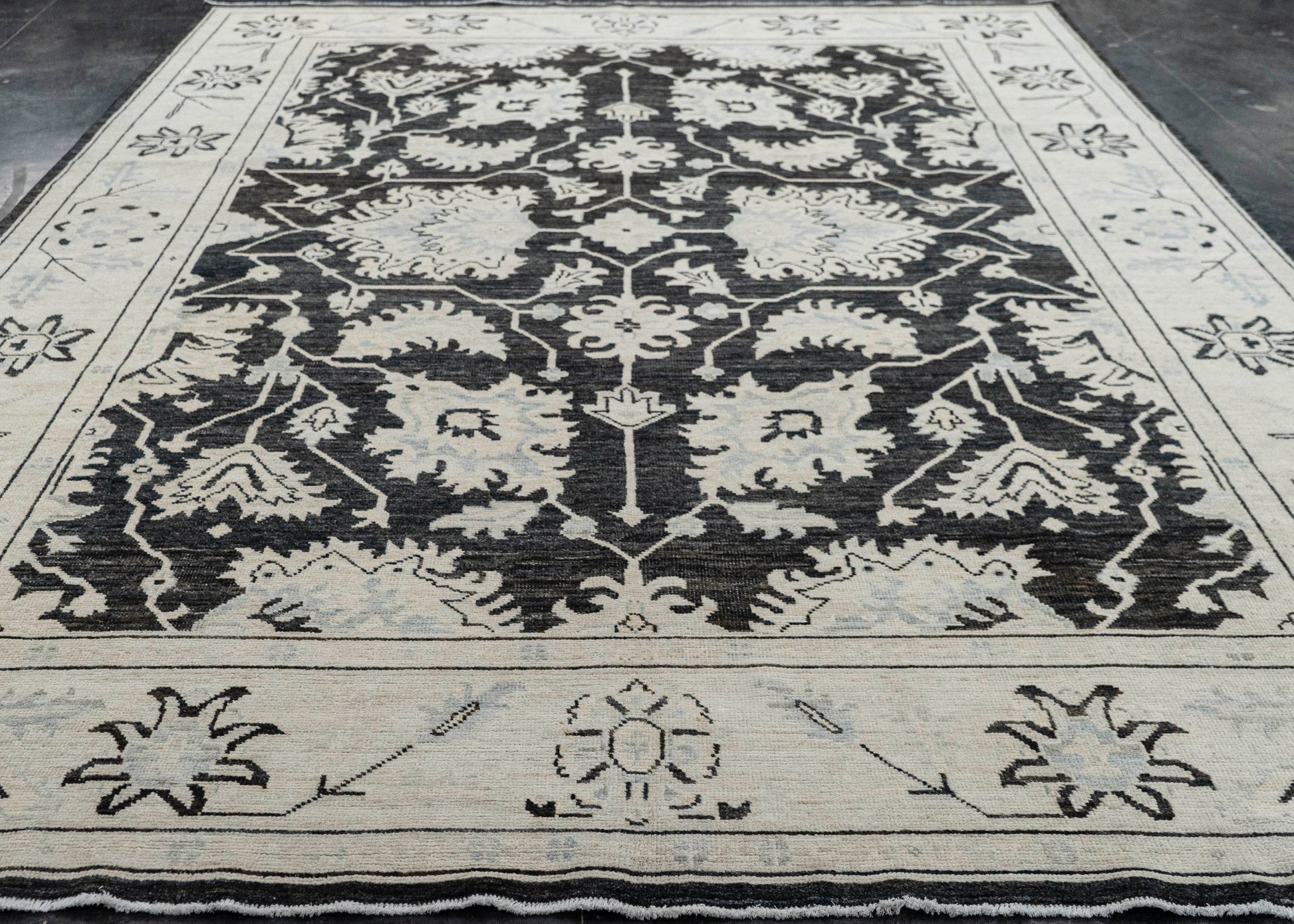 Oushak Rug 9'9" x 13'7" #23527