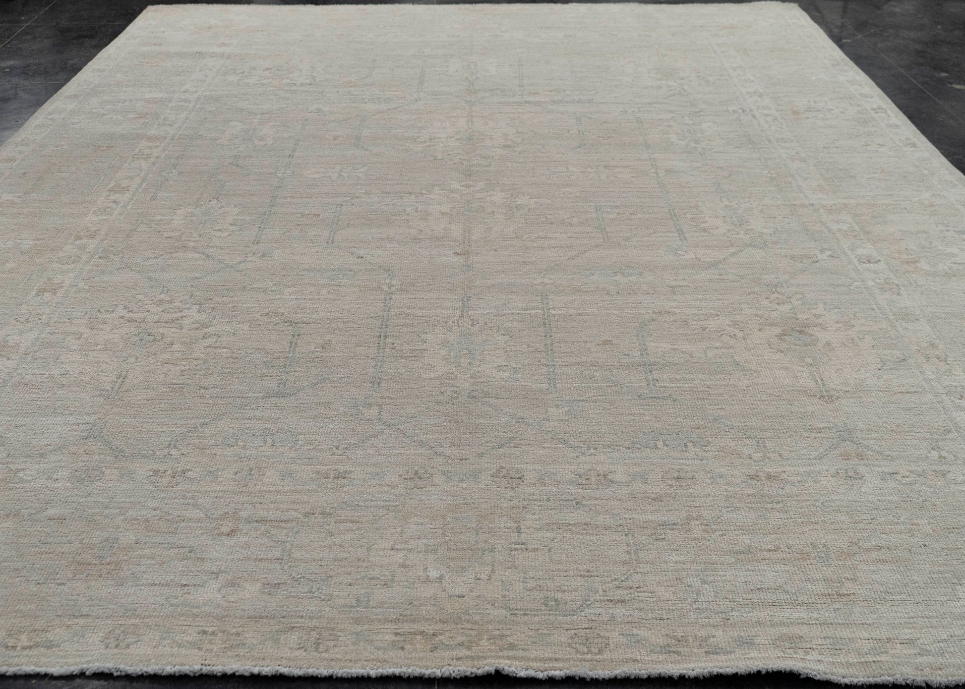 Oushak Rug 10'1" x 14' #23518