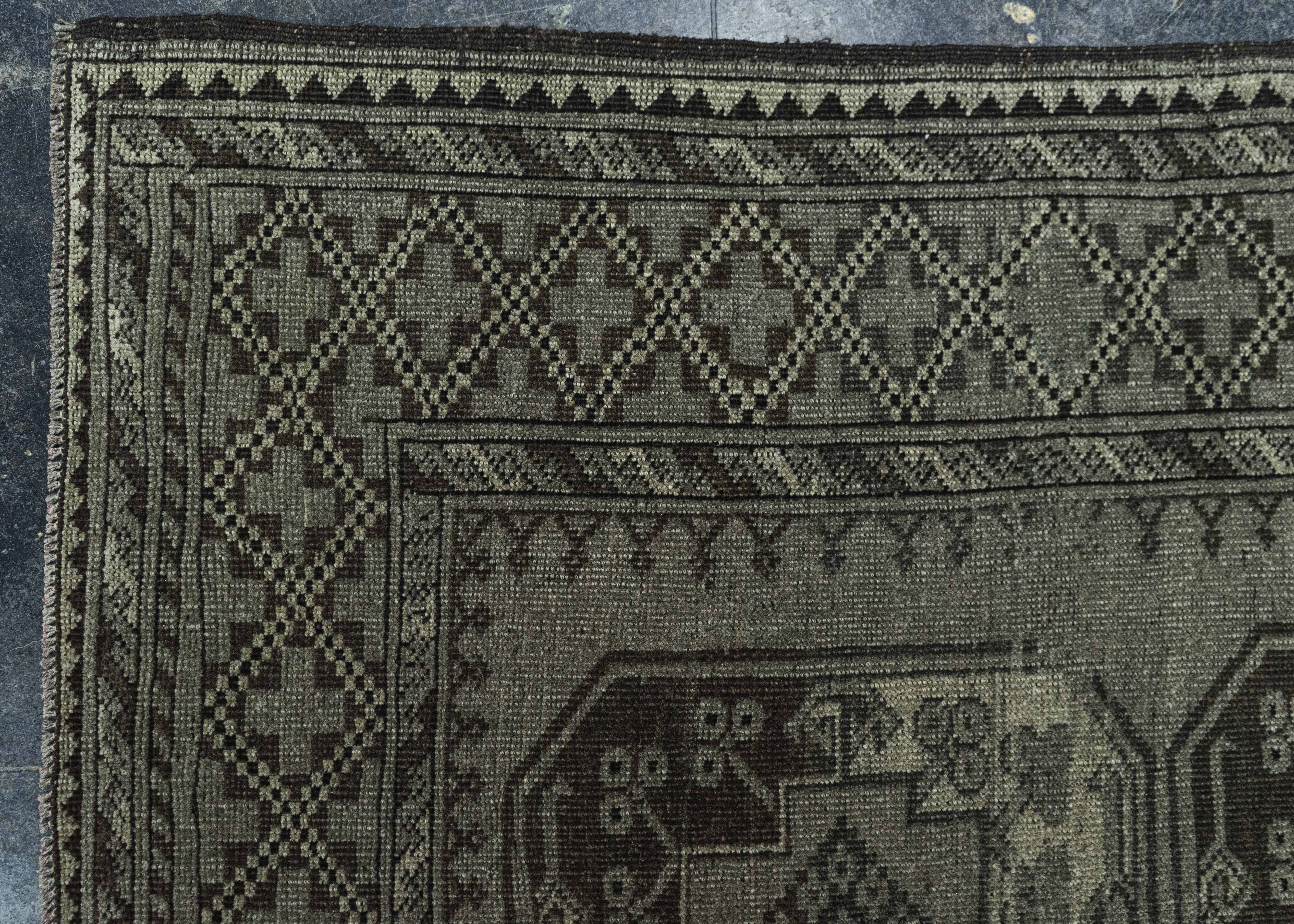 Antique Turkmen Rug 7'6
