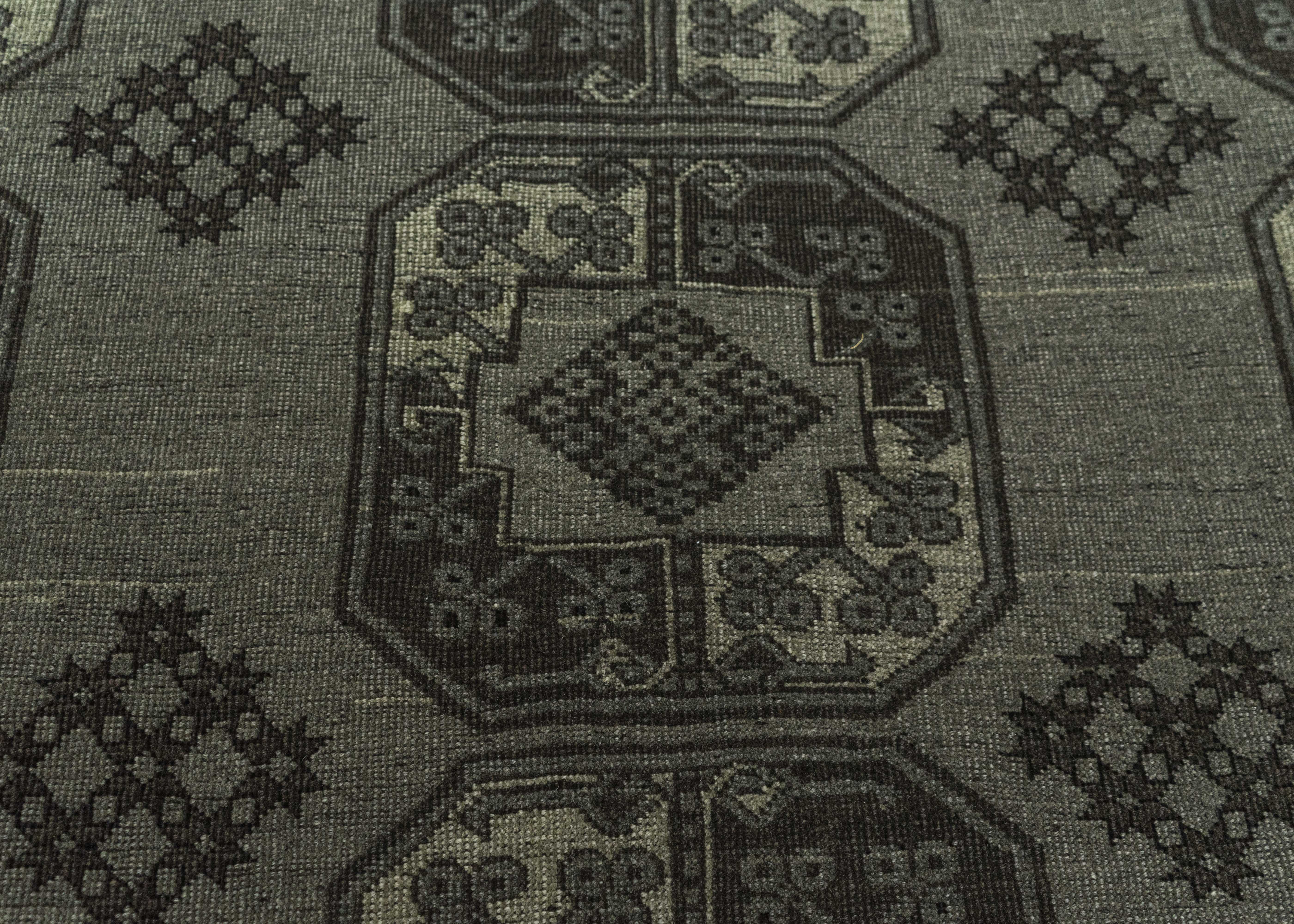Antique Turkmen Rug 7'6