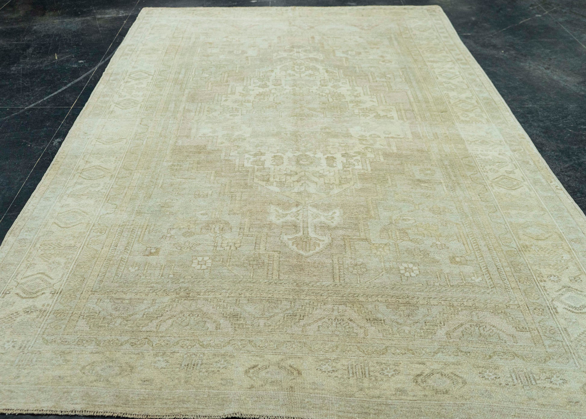 Turkish Vintage Rug 6'8" x 11'1" #20524