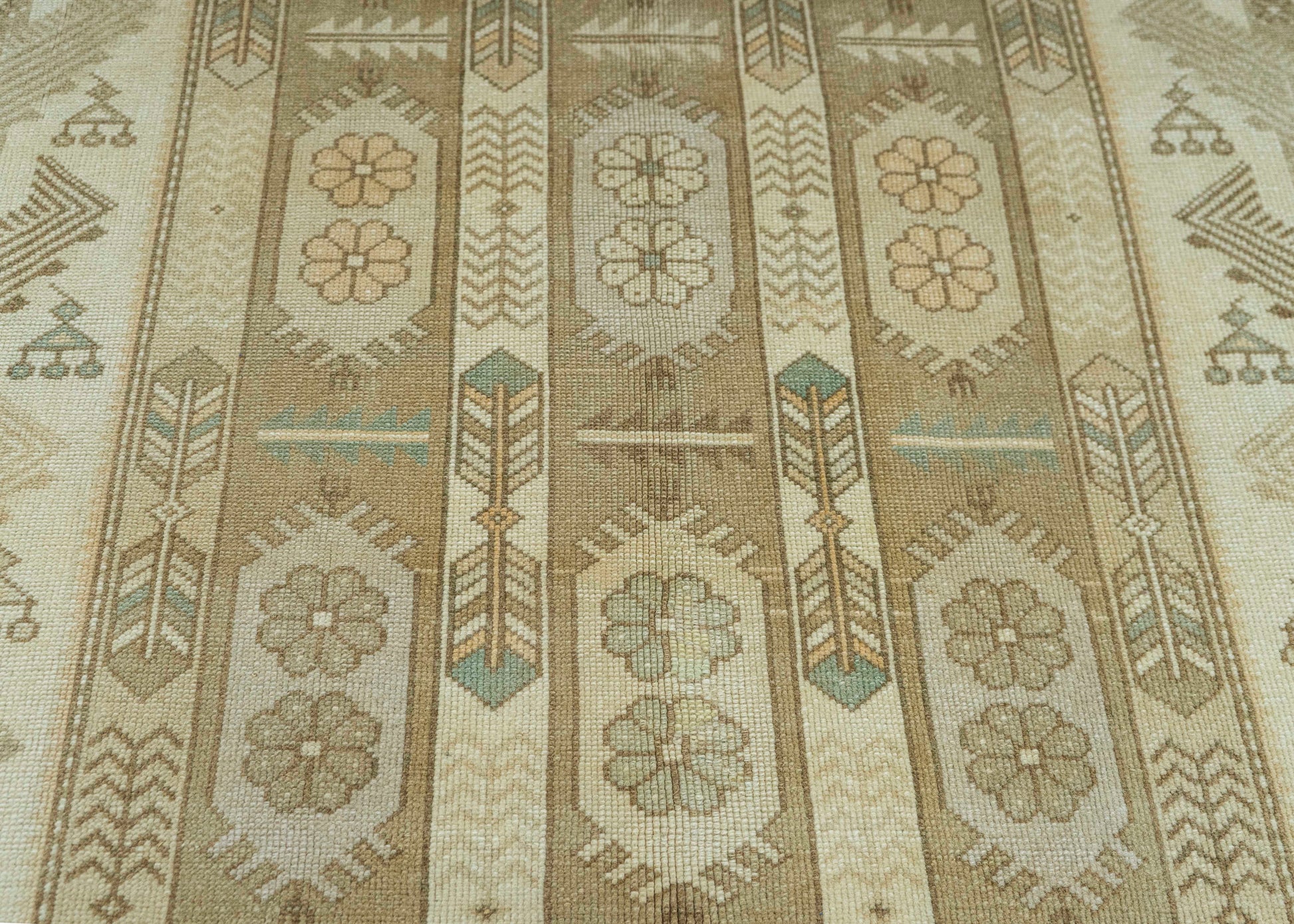 Turkish Vintage Rug 6'6" x 10'2" #20577