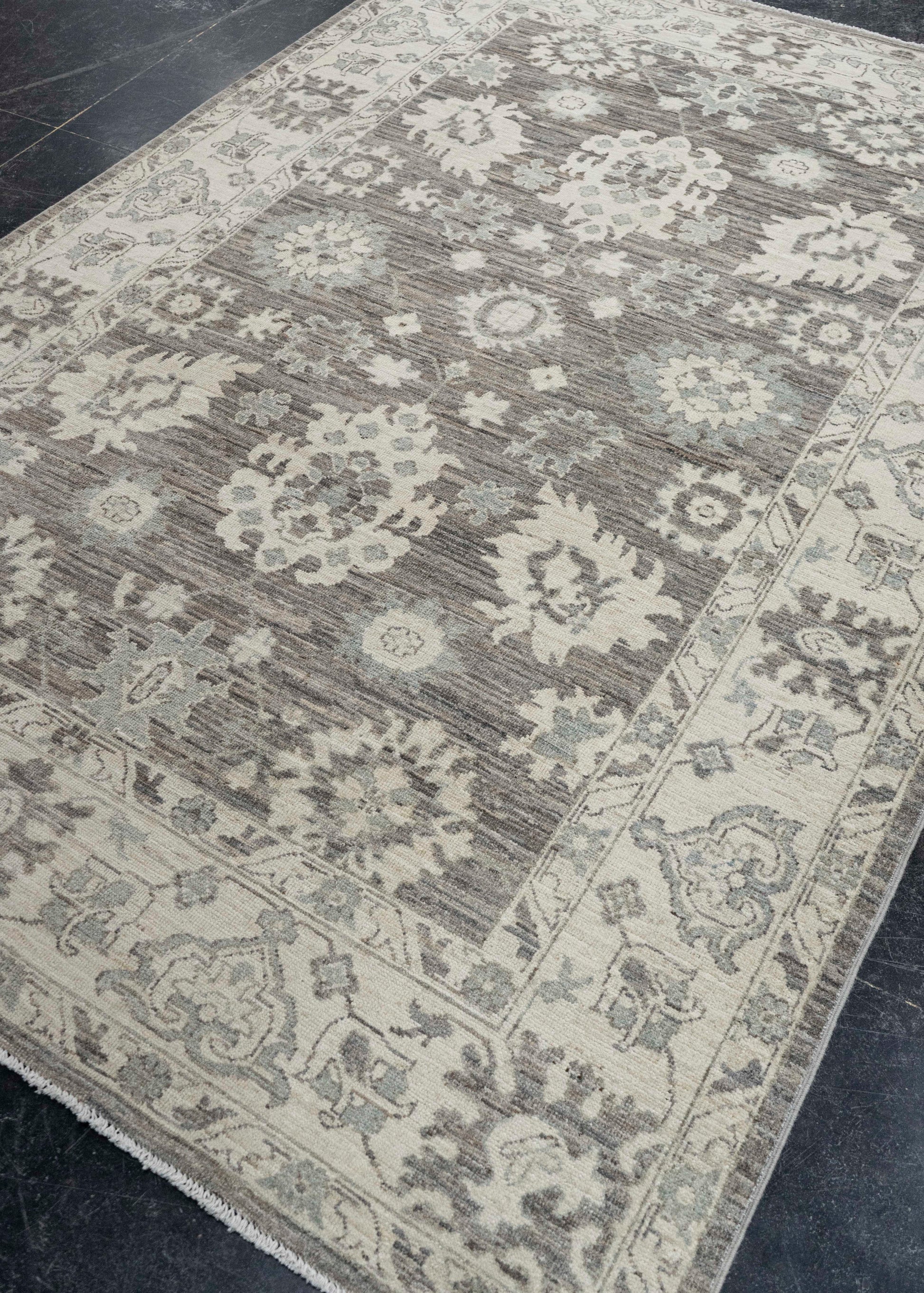 Oushak Rug 5'7" x 8'3" #23543