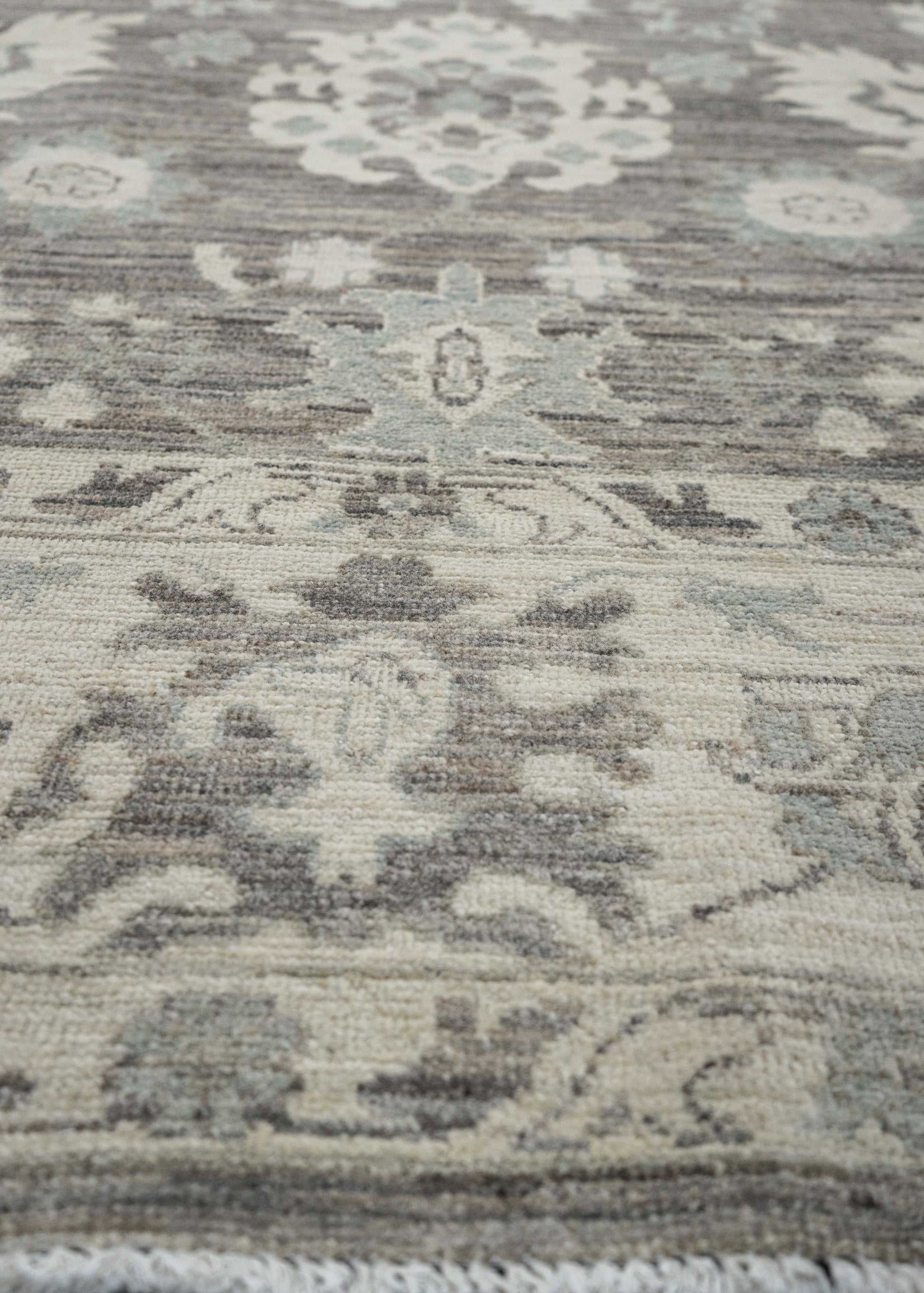 Oushak Rug 5'7" x 8'3" #23543