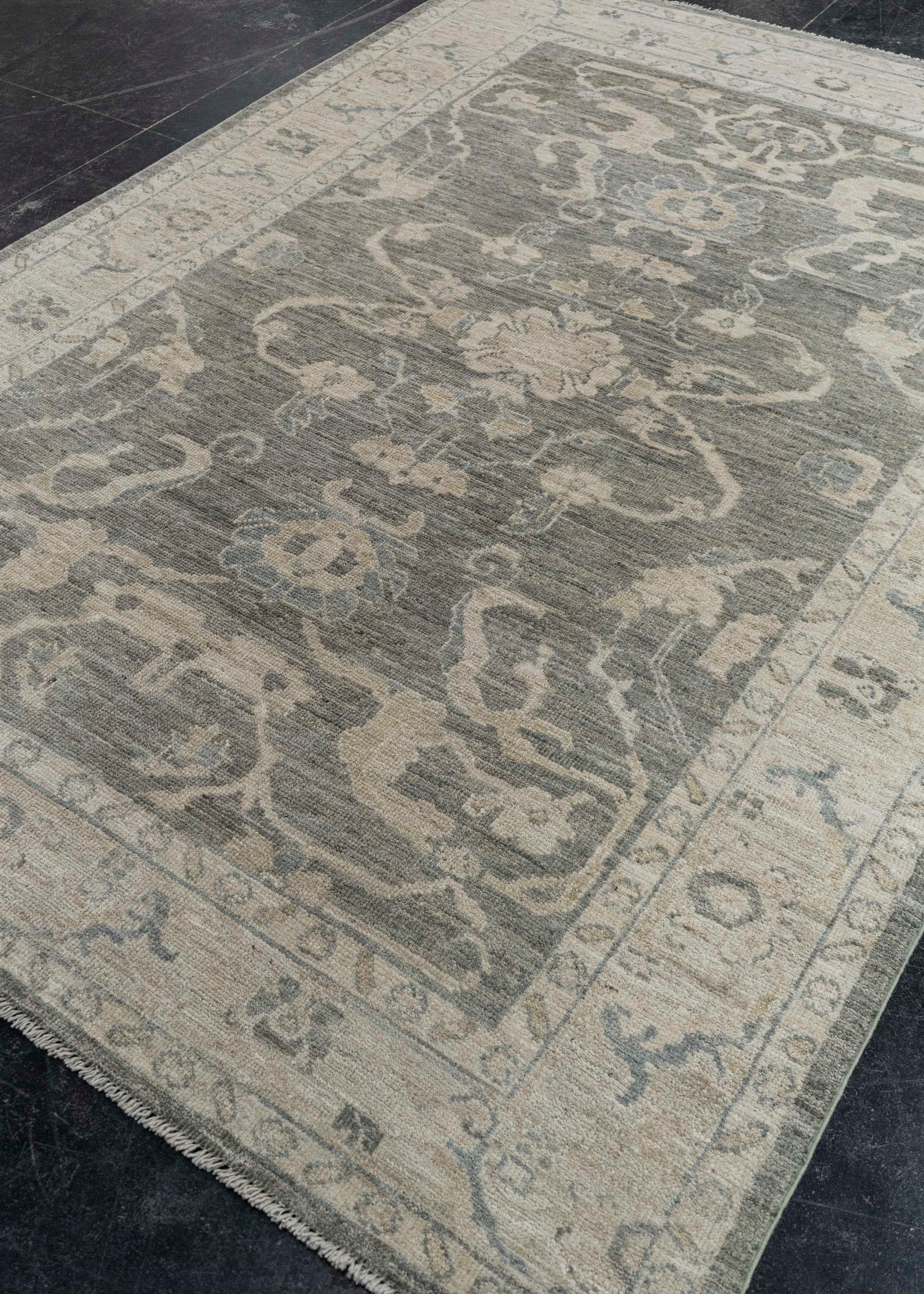 Oushak Rug 6'1" x 8'7" #23541