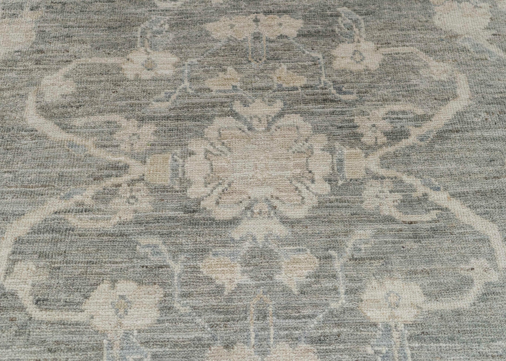 Oushak Rug 6'1" x 8'7" #23541