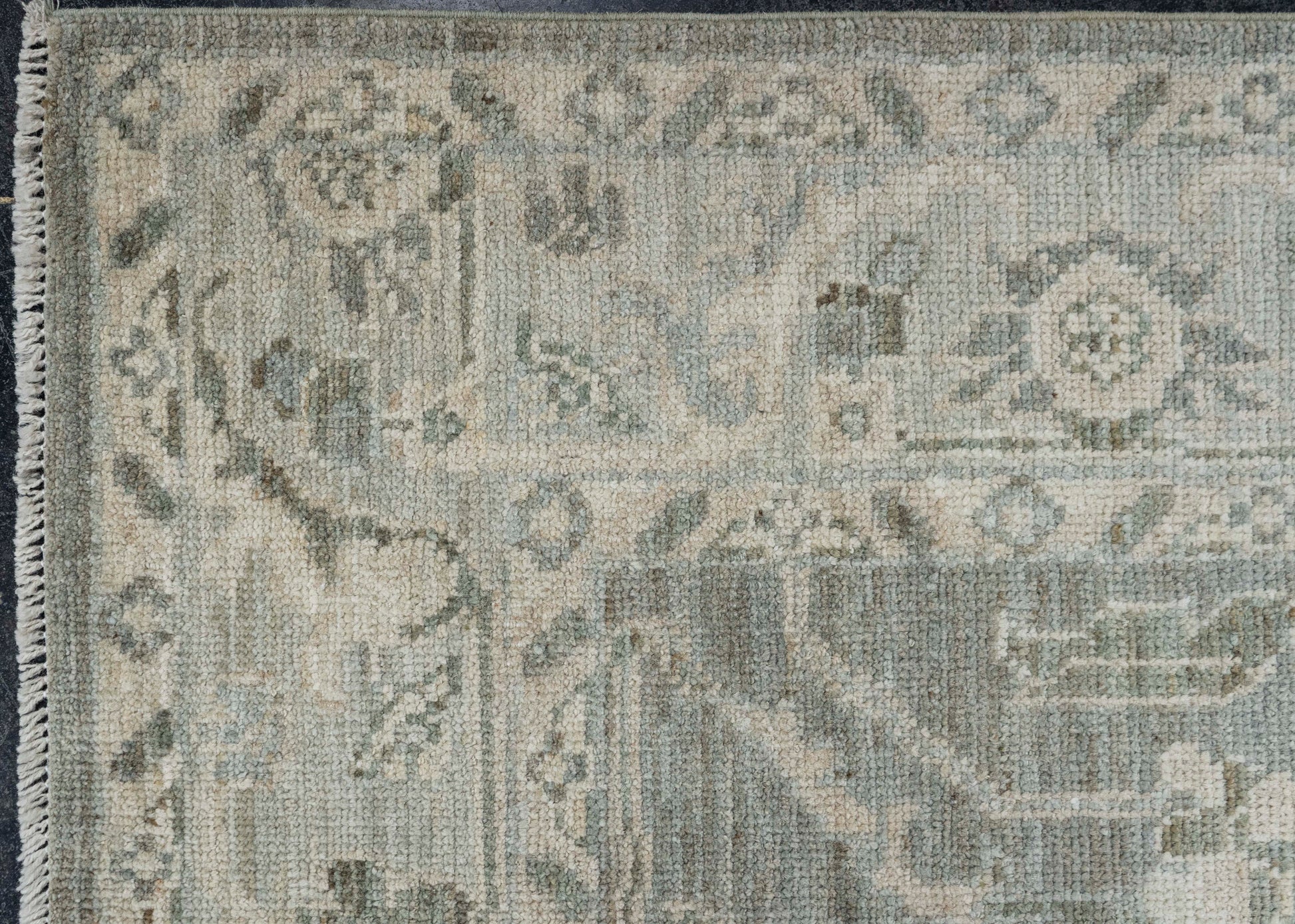 Oushak Rug 5'10" x 6'2" #23544