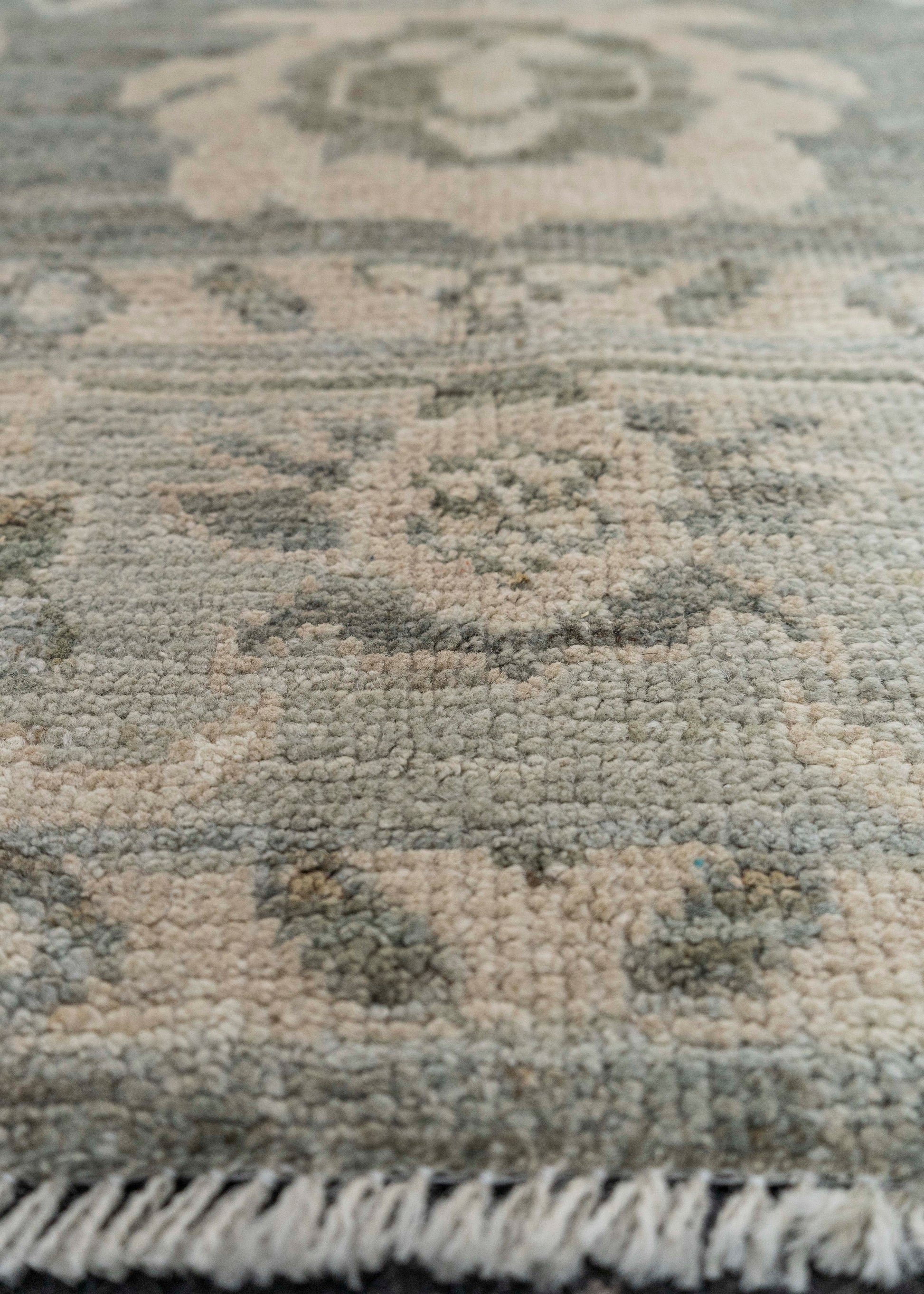Oushak Rug 5'10" x 6'2" #23544