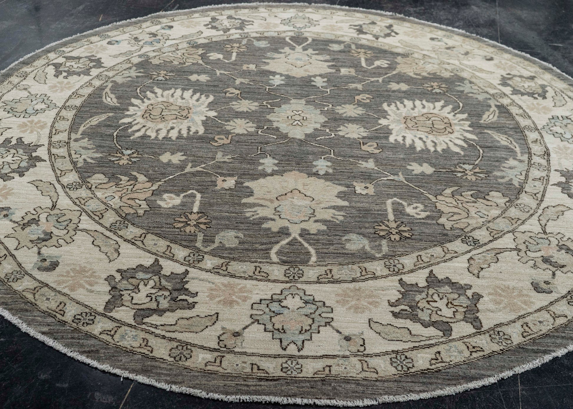 Oushak Round Rug 8'11" x 8'10" #23546